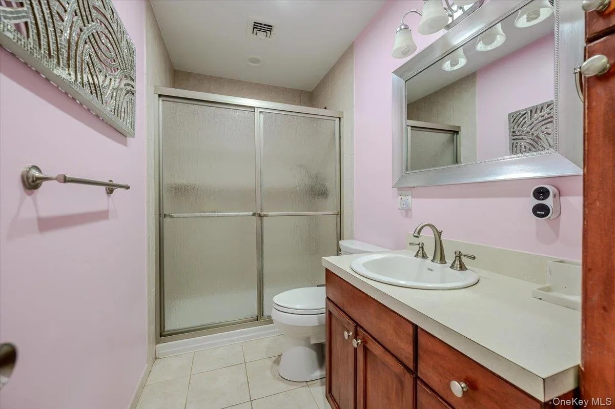 24 William Avenue, Islip, NY, 5 Bedrooms Bedrooms, 8 Rooms Rooms,2 BathroomsBathrooms,Residential,For Rent,William,0,1051841 24 William Avenue, Islip, NY, 5 Bedrooms Bedrooms, 8 Rooms Rooms,2 BathroomsBathrooms,Residential,For Rent,William,0,1051841