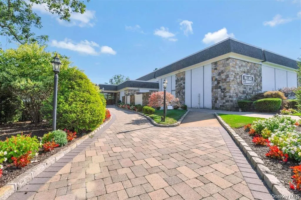 395 Woodbridge Drive, Brookhaven, NY, 2 Bedrooms Bedrooms, 5 Rooms Rooms,1 BathroomBathrooms,Residential,For Rent,Woodbridge,0,1051844 395 Woodbridge Drive, Brookhaven, NY, 2 Bedrooms Bedrooms, 5 Rooms Rooms,1 BathroomBathrooms,Residential,For Rent,Woodbridge,0,1051844