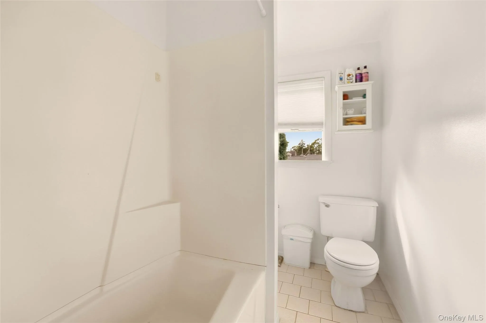 44 Dulittle Street, Babylon, NY, 4 Bedrooms Bedrooms, 9 Rooms Rooms,2 BathroomsBathrooms,Residential,For Rent,Dulittle,0,1051849 44 Dulittle Street, Babylon, NY, 4 Bedrooms Bedrooms, 9 Rooms Rooms,2 BathroomsBathrooms,Residential,For Rent,Dulittle,0,1051849