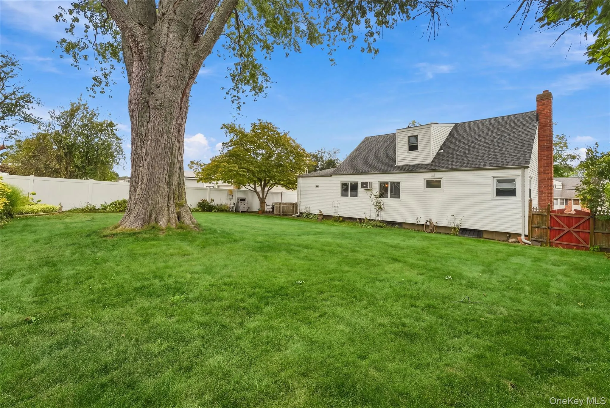 44 Dulittle Street, Babylon, NY, 4 Bedrooms Bedrooms, 9 Rooms Rooms,2 BathroomsBathrooms,Residential,For Rent,Dulittle,0,1051849 44 Dulittle Street, Babylon, NY, 4 Bedrooms Bedrooms, 9 Rooms Rooms,2 BathroomsBathrooms,Residential,For Rent,Dulittle,0,1051849