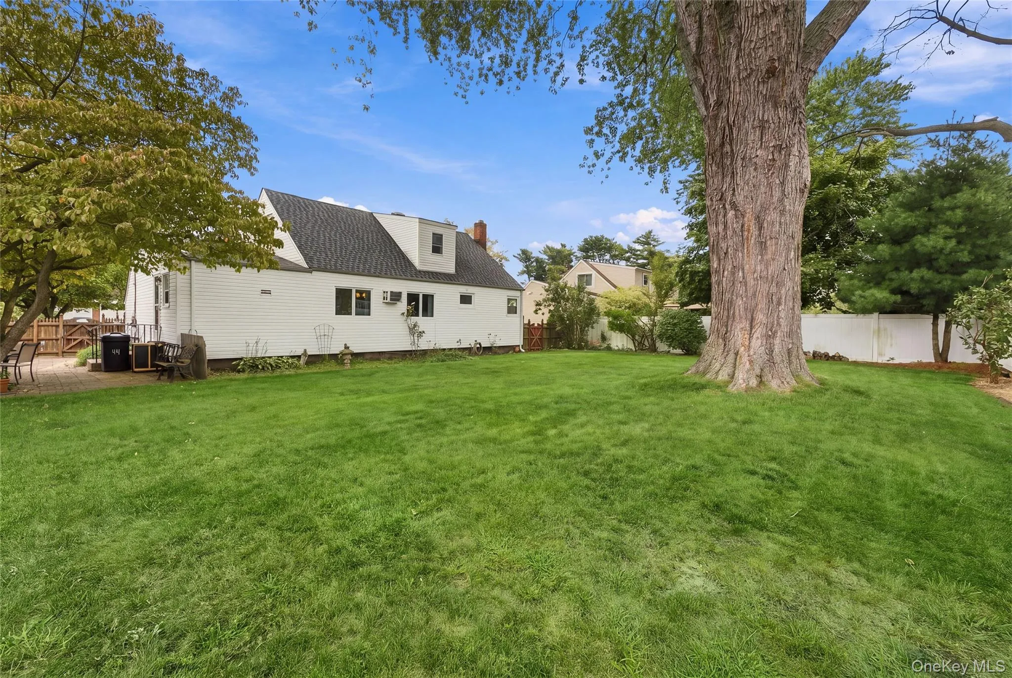 44 Dulittle Street, Babylon, NY, 4 Bedrooms Bedrooms, 9 Rooms Rooms,2 BathroomsBathrooms,Residential,For Rent,Dulittle,0,1051849 44 Dulittle Street, Babylon, NY, 4 Bedrooms Bedrooms, 9 Rooms Rooms,2 BathroomsBathrooms,Residential,For Rent,Dulittle,0,1051849