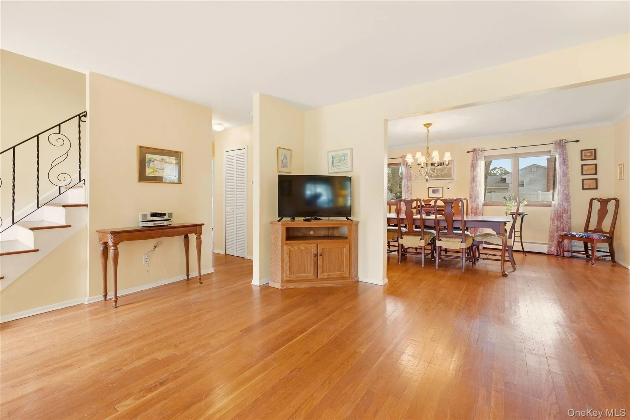44 Dulittle Street, Babylon, NY, 4 Bedrooms Bedrooms, 9 Rooms Rooms,2 BathroomsBathrooms,Residential,For Rent,Dulittle,0,1051849 44 Dulittle Street, Babylon, NY, 4 Bedrooms Bedrooms, 9 Rooms Rooms,2 BathroomsBathrooms,Residential,For Rent,Dulittle,0,1051849