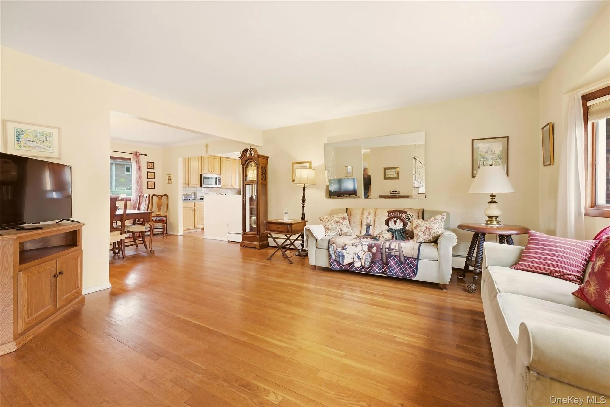 44 Dulittle Street, Babylon, NY, 4 Bedrooms Bedrooms, 9 Rooms Rooms,2 BathroomsBathrooms,Residential,For Rent,Dulittle,0,1051849 44 Dulittle Street, Babylon, NY, 4 Bedrooms Bedrooms, 9 Rooms Rooms,2 BathroomsBathrooms,Residential,For Rent,Dulittle,0,1051849