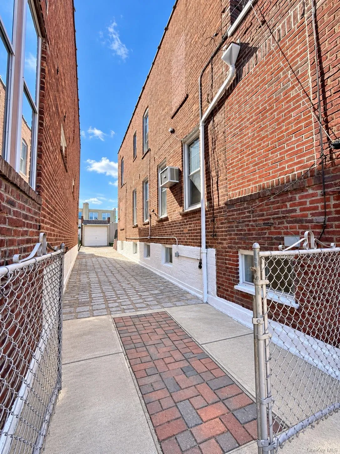 2918 200th Street, New York, NY, 3 Bedrooms Bedrooms, 5 Rooms Rooms,2 BathroomsBathrooms,Residential,For Rent,200th,0,1051854 2918 200th Street, New York, NY, 3 Bedrooms Bedrooms, 5 Rooms Rooms,2 BathroomsBathrooms,Residential,For Rent,200th,0,1051854
