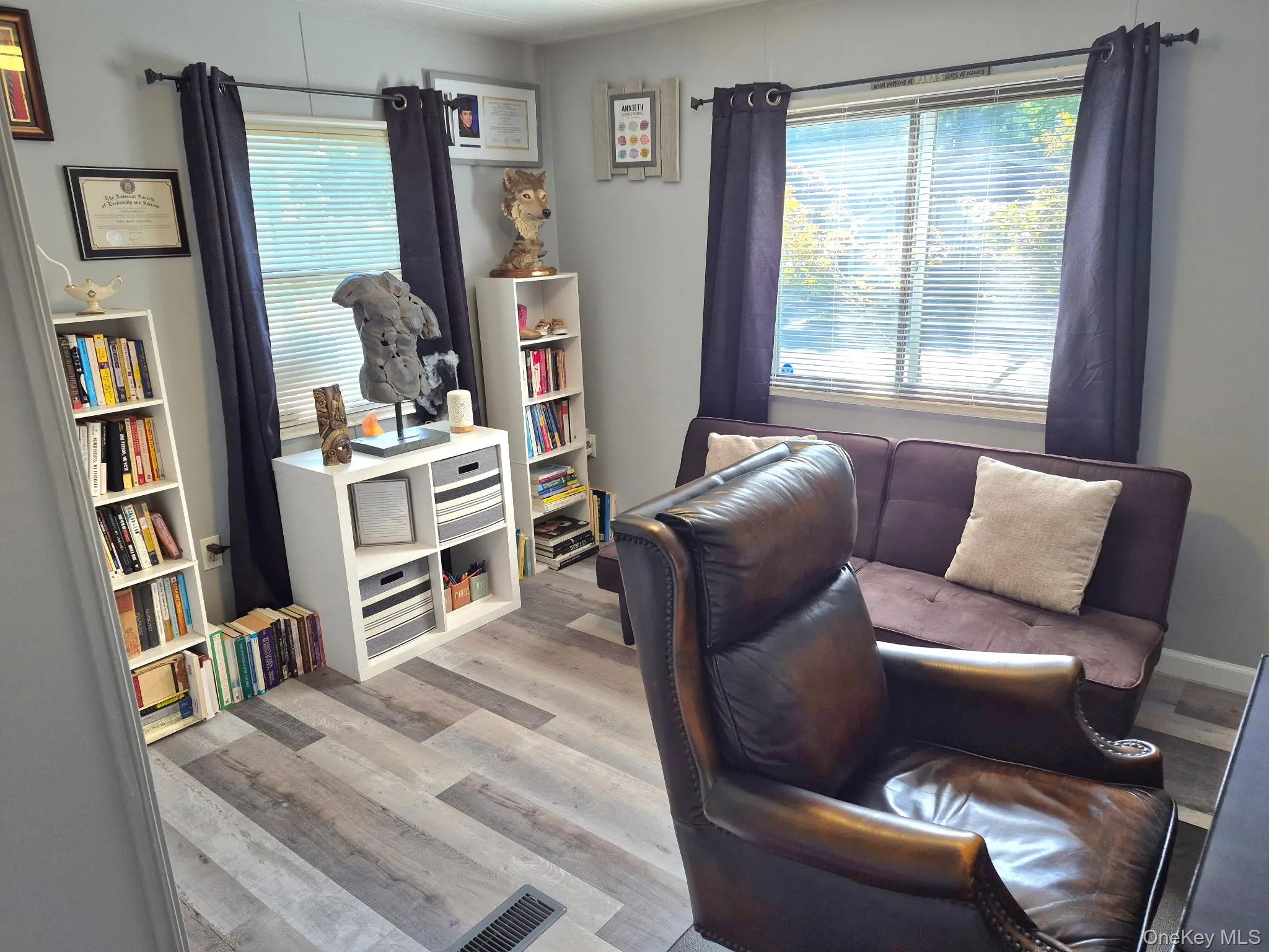 37-28 Hubbard Avenue, Riverhead, NY, 2 Bedrooms Bedrooms, 7 Rooms Rooms,2 BathroomsBathrooms,Residential,For Rent,Hubbard Avenue,0,1051859 37-28 Hubbard Avenue, Riverhead, NY, 2 Bedrooms Bedrooms, 7 Rooms Rooms,2 BathroomsBathrooms,Residential,For Rent,Hubbard Avenue,0,1051859