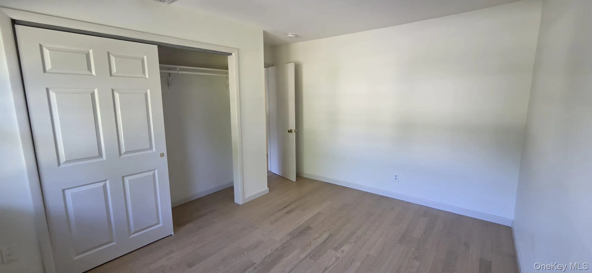 36 Holly Hill Lane, Brookhaven, NY, 1 Bedroom Bedrooms, 3 Rooms Rooms,1 BathroomBathrooms,Residential Lease,For Rent,Holly Hill,0,1051864 36 Holly Hill Lane, Brookhaven, NY, 1 Bedroom Bedrooms, 3 Rooms Rooms,1 BathroomBathrooms,Residential Lease,For Rent,Holly Hill,0,1051864