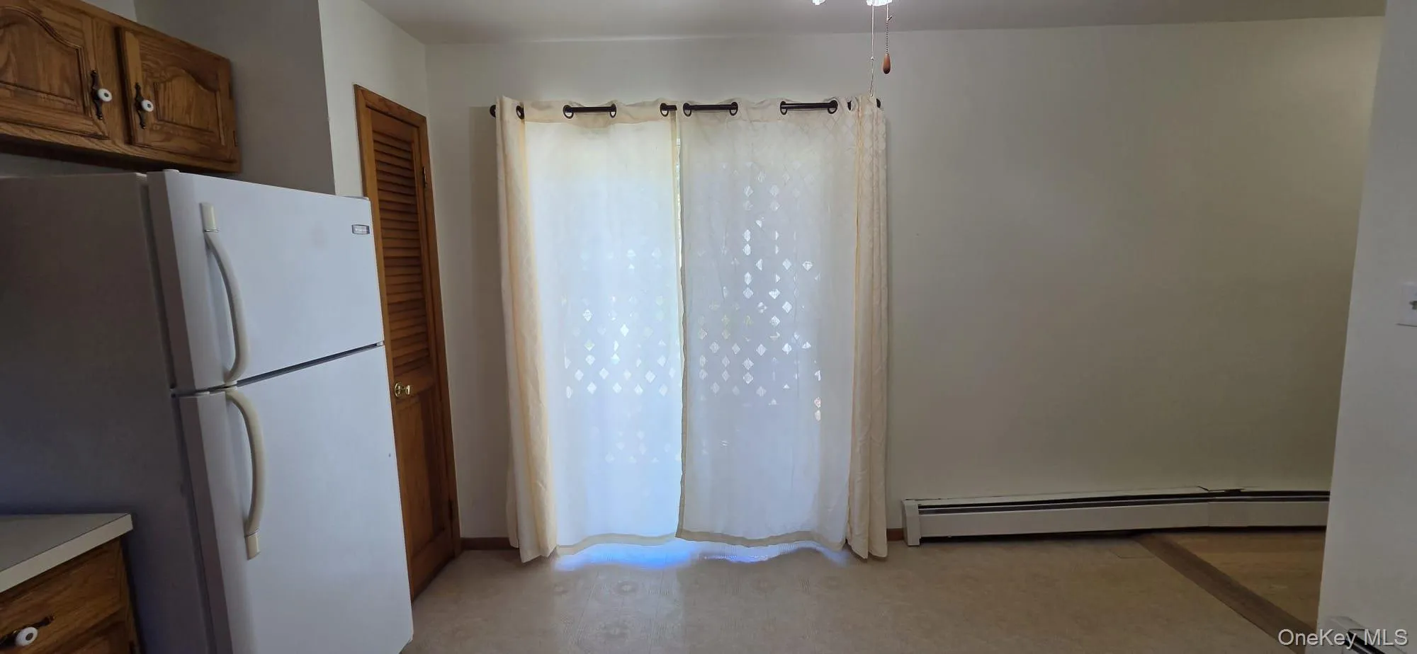 36 Holly Hill Lane, Brookhaven, NY, 1 Bedroom Bedrooms, 3 Rooms Rooms,1 BathroomBathrooms,Residential Lease,For Rent,Holly Hill,0,1051864 36 Holly Hill Lane, Brookhaven, NY, 1 Bedroom Bedrooms, 3 Rooms Rooms,1 BathroomBathrooms,Residential Lease,For Rent,Holly Hill,0,1051864