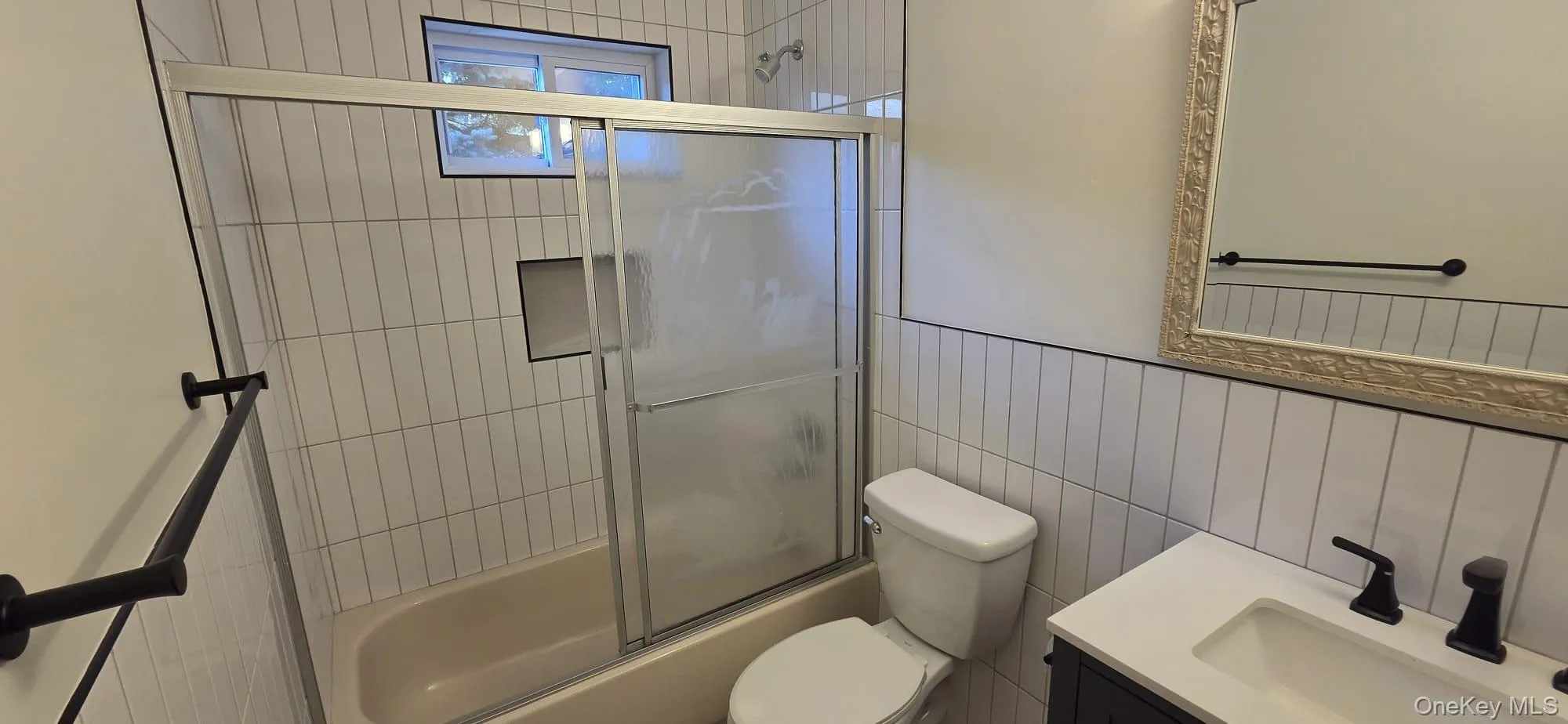 36 Holly Hill Lane, Brookhaven, NY, 1 Bedroom Bedrooms, 3 Rooms Rooms,1 BathroomBathrooms,Residential Lease,For Rent,Holly Hill,0,1051864 36 Holly Hill Lane, Brookhaven, NY, 1 Bedroom Bedrooms, 3 Rooms Rooms,1 BathroomBathrooms,Residential Lease,For Rent,Holly Hill,0,1051864