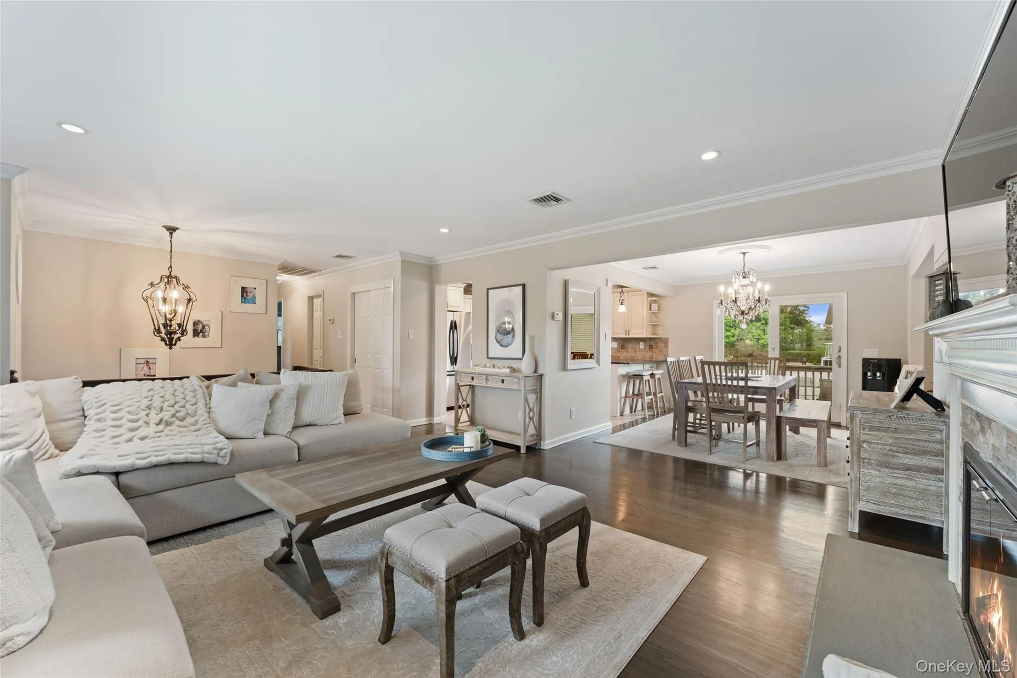 1 Sherwood Road, Clarkstown, NY, 4 Bedrooms Bedrooms, 10 Rooms Rooms,3 BathroomsBathrooms,Residential,For Rent,Sherwood,0,1051865 1 Sherwood Road, Clarkstown, NY, 4 Bedrooms Bedrooms, 10 Rooms Rooms,3 BathroomsBathrooms,Residential,For Rent,Sherwood,0,1051865