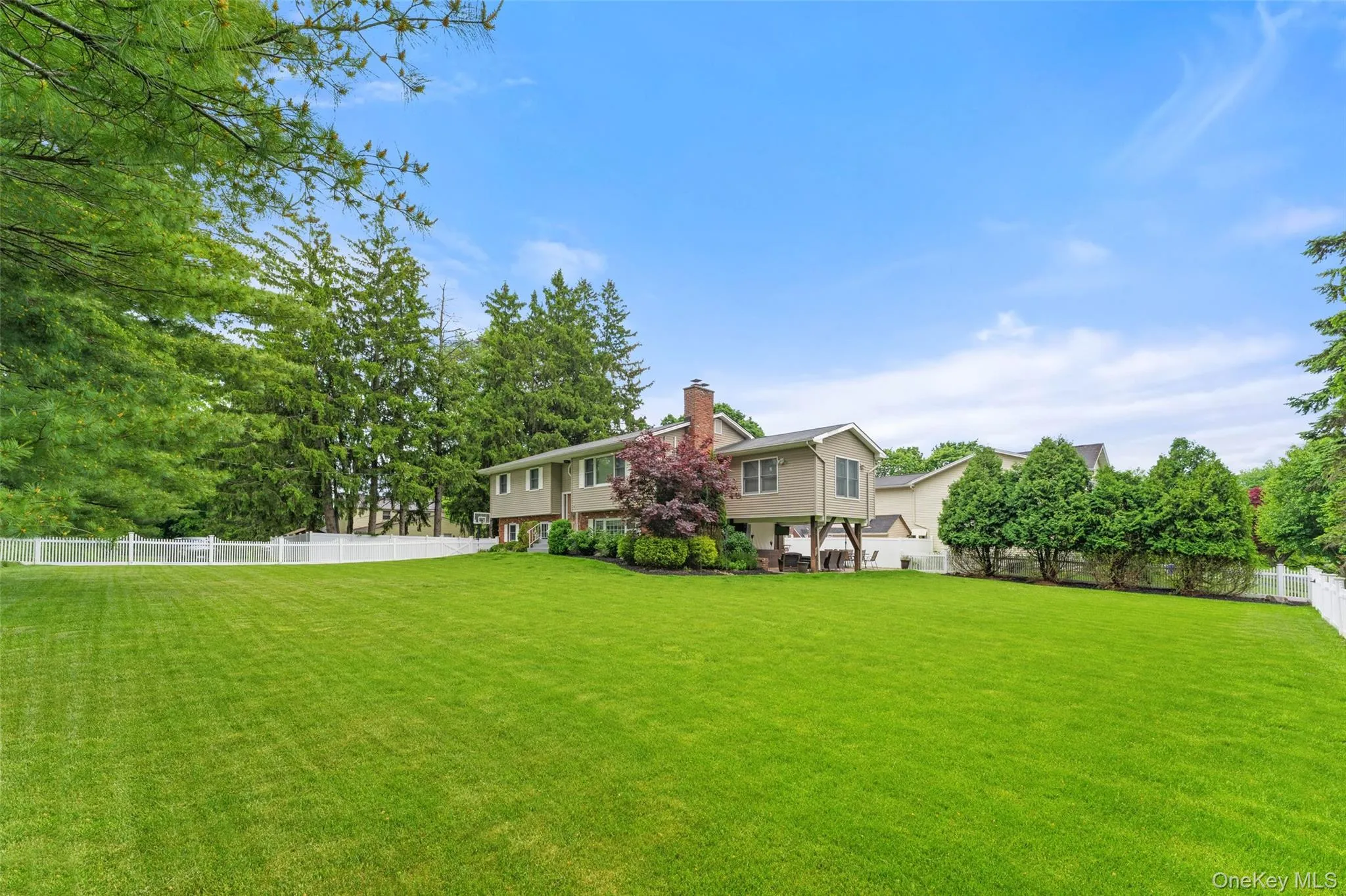1 Sherwood Road, Clarkstown, NY, 4 Bedrooms Bedrooms, 10 Rooms Rooms,3 BathroomsBathrooms,Residential,For Rent,Sherwood,0,1051865 1 Sherwood Road, Clarkstown, NY, 4 Bedrooms Bedrooms, 10 Rooms Rooms,3 BathroomsBathrooms,Residential,For Rent,Sherwood,0,1051865