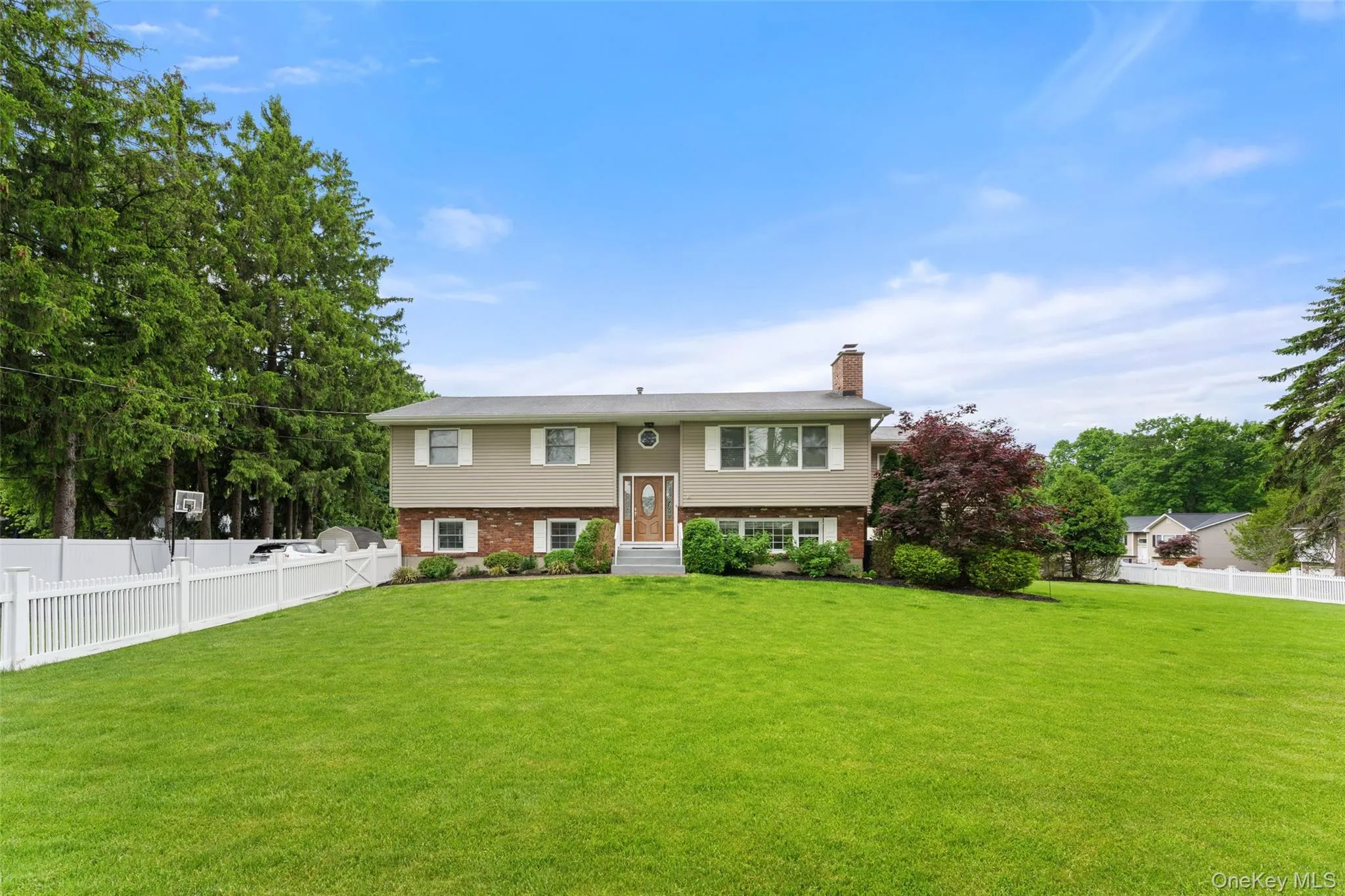 1 Sherwood Road, Clarkstown, NY, 4 Bedrooms Bedrooms, 10 Rooms Rooms,3 BathroomsBathrooms,Residential,For Rent,Sherwood,0,1051865 1 Sherwood Road, Clarkstown, NY, 4 Bedrooms Bedrooms, 10 Rooms Rooms,3 BathroomsBathrooms,Residential,For Rent,Sherwood,0,1051865