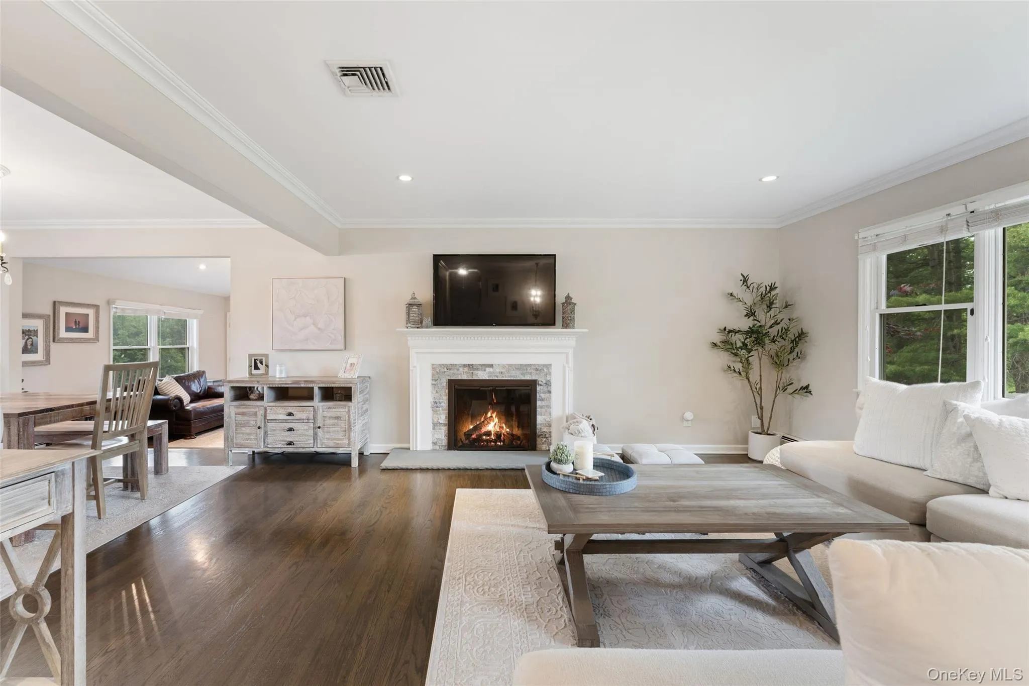 1 Sherwood Road, Clarkstown, NY, 4 Bedrooms Bedrooms, 10 Rooms Rooms,3 BathroomsBathrooms,Residential,For Rent,Sherwood,0,1051865 1 Sherwood Road, Clarkstown, NY, 4 Bedrooms Bedrooms, 10 Rooms Rooms,3 BathroomsBathrooms,Residential,For Rent,Sherwood,0,1051865