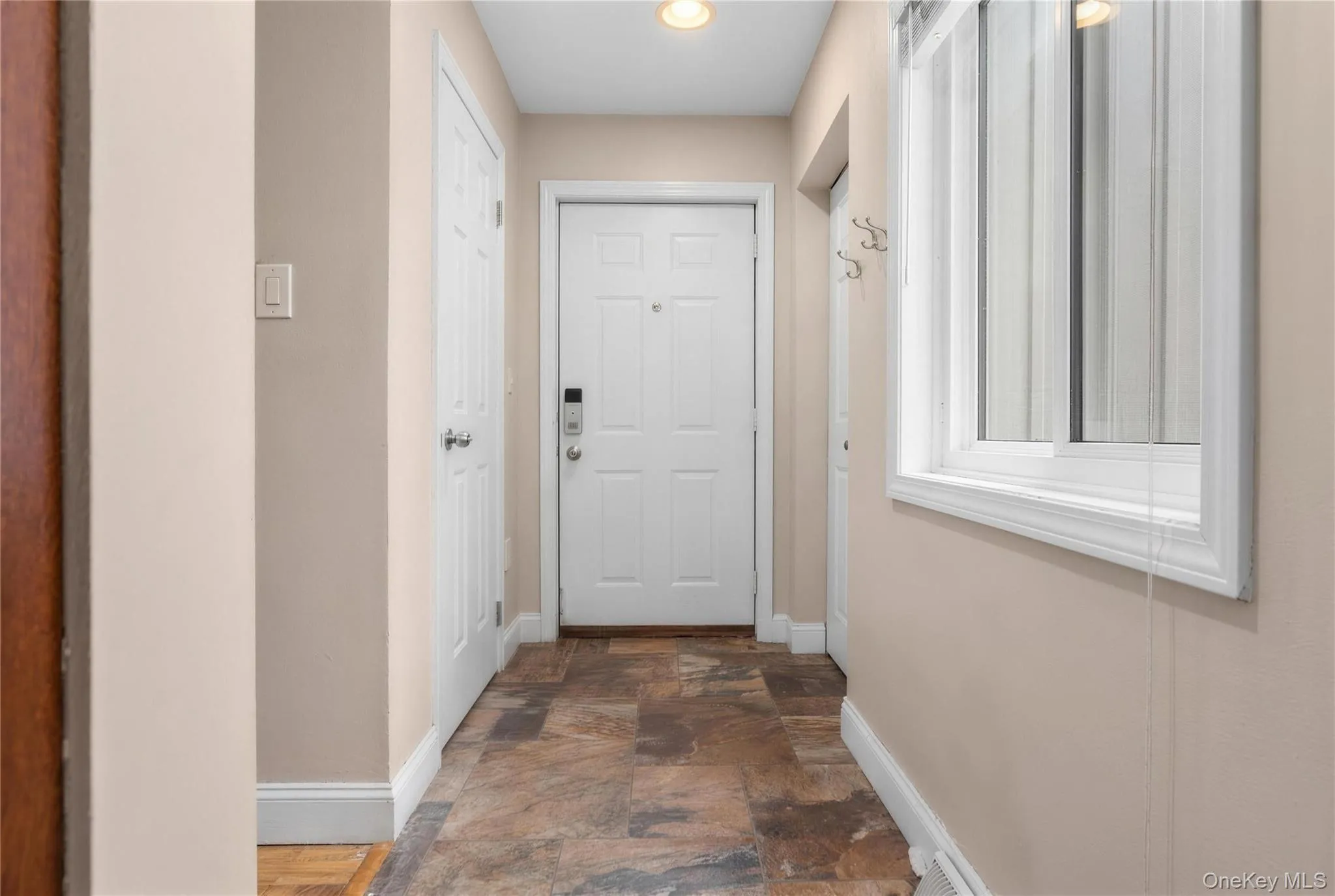 11 Nicole Circle, Ossining, NY, 2 Bedrooms Bedrooms, 7 Rooms Rooms,2 BathroomsBathrooms,Residential Lease,For Rent,Nicole,0,1051873 11 Nicole Circle, Ossining, NY, 2 Bedrooms Bedrooms, 7 Rooms Rooms,2 BathroomsBathrooms,Residential Lease,For Rent,Nicole,0,1051873