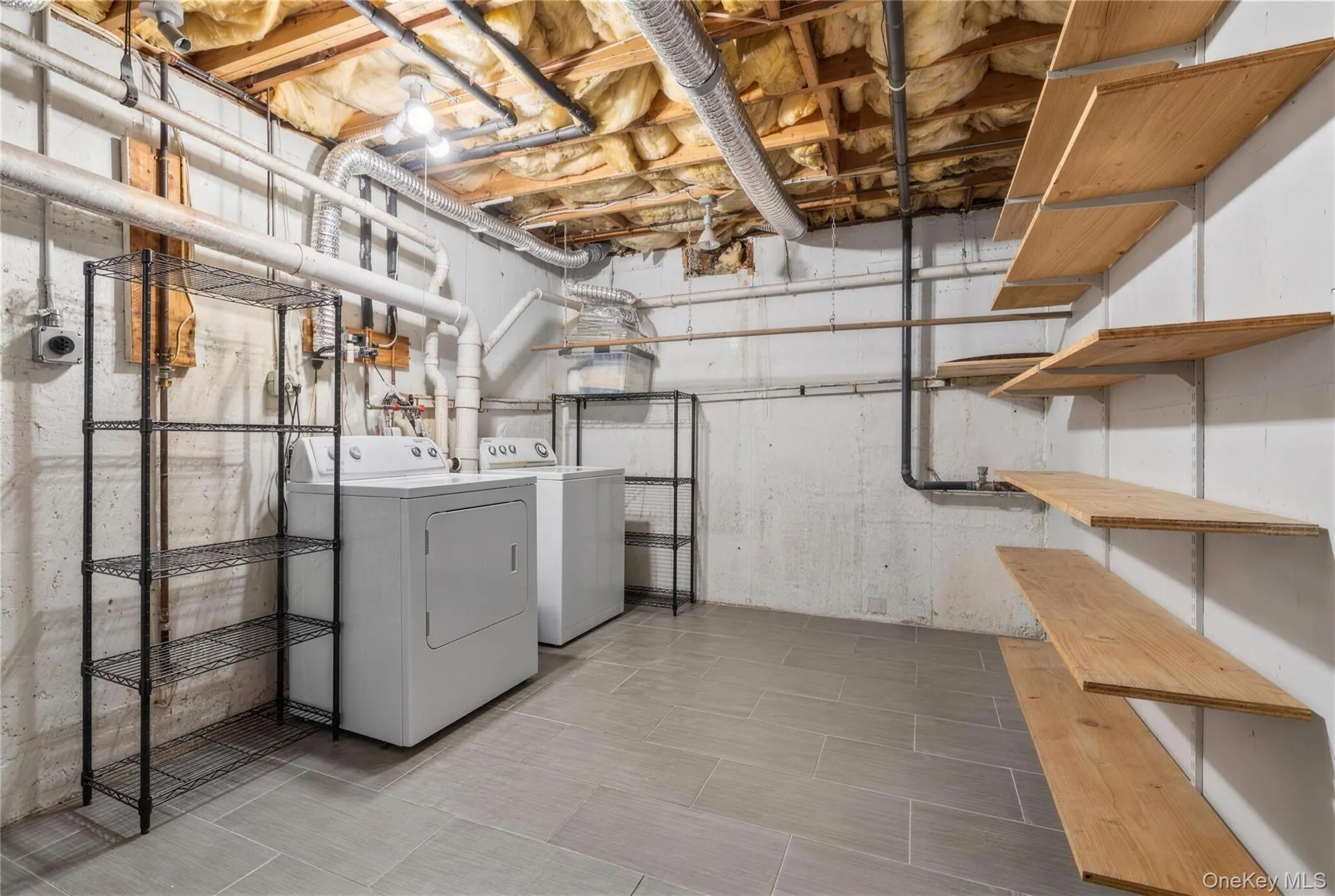 11 Nicole Circle, Ossining, NY, 2 Bedrooms Bedrooms, 7 Rooms Rooms,2 BathroomsBathrooms,Residential Lease,For Rent,Nicole,0,1051873 11 Nicole Circle, Ossining, NY, 2 Bedrooms Bedrooms, 7 Rooms Rooms,2 BathroomsBathrooms,Residential Lease,For Rent,Nicole,0,1051873