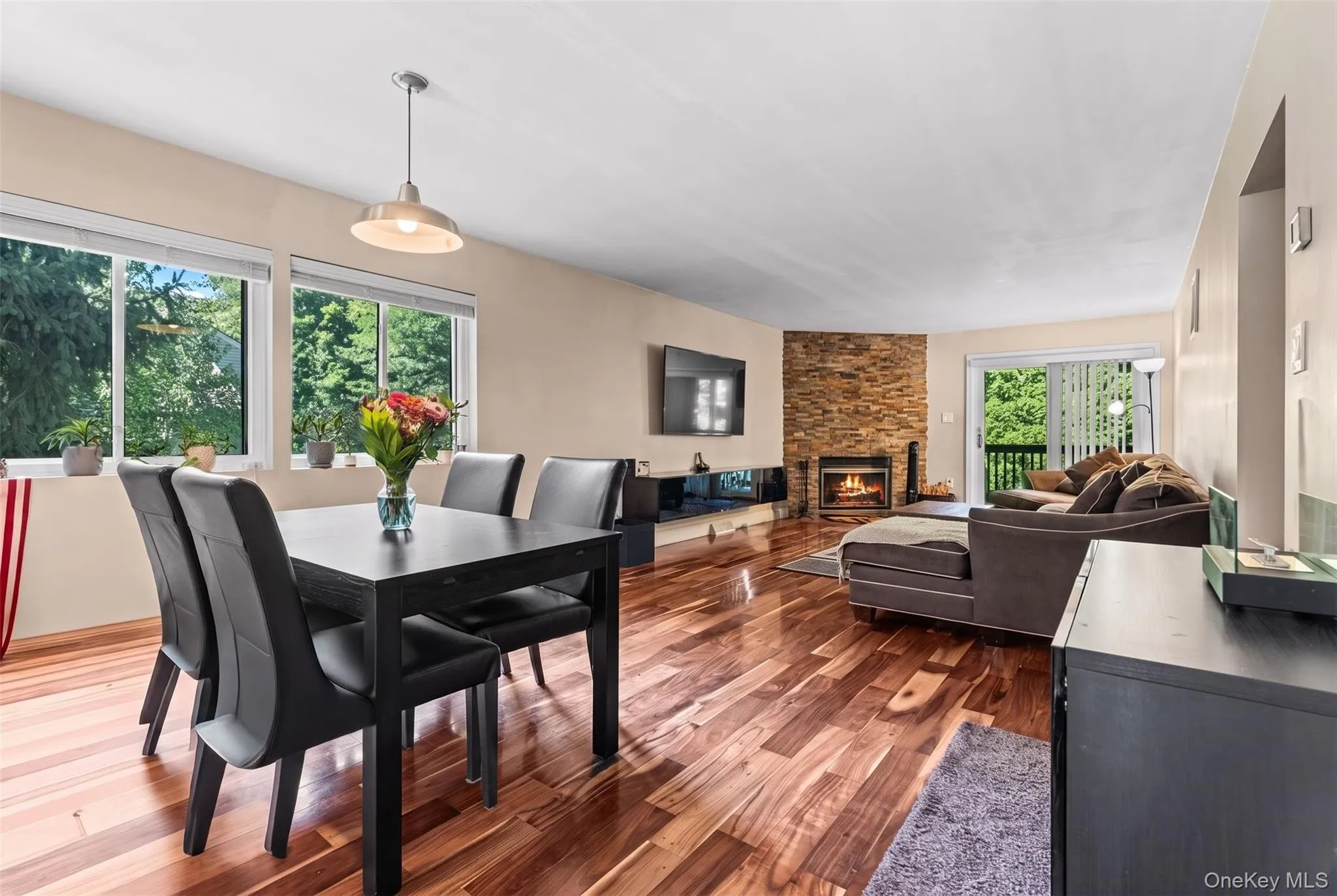 11 Nicole Circle, Ossining, NY, 2 Bedrooms Bedrooms, 7 Rooms Rooms,2 BathroomsBathrooms,Residential Lease,For Rent,Nicole,0,1051873 11 Nicole Circle, Ossining, NY, 2 Bedrooms Bedrooms, 7 Rooms Rooms,2 BathroomsBathrooms,Residential Lease,For Rent,Nicole,0,1051873