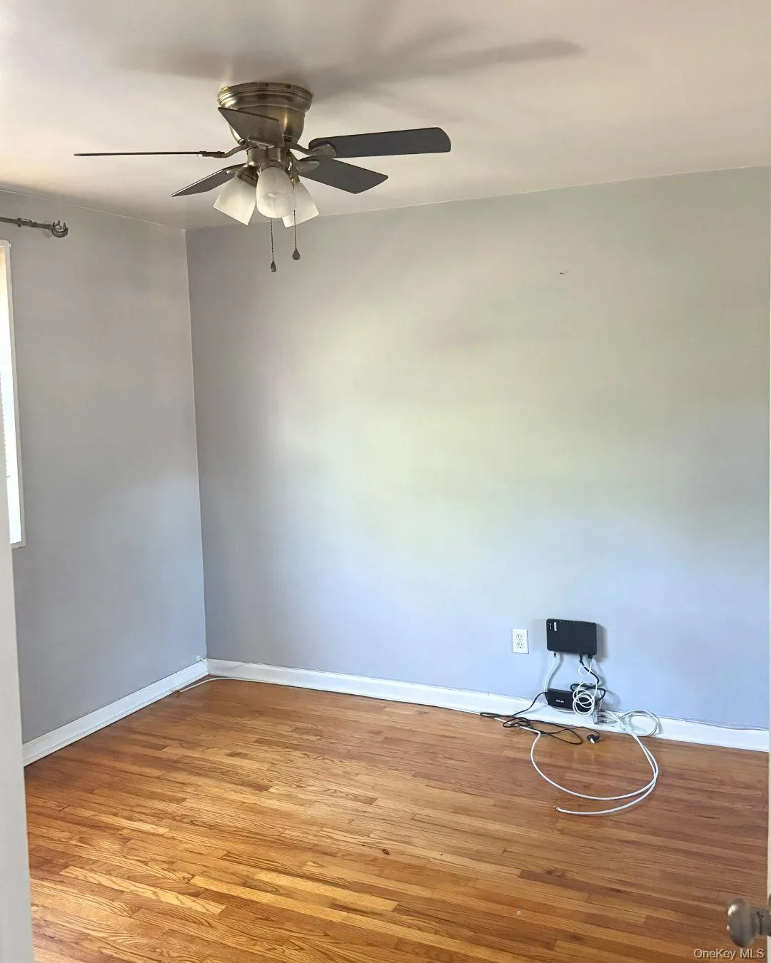 23424 133rd Avenue, New York, NY, 1 Bedroom Bedrooms, 4 Room Rooms,1 BathroomBathrooms,Residential Lease,For Rent,133rd,0,1051877 23424 133rd Avenue, New York, NY, 1 Bedroom Bedrooms, 4 Room Rooms,1 BathroomBathrooms,Residential Lease,For Rent,133rd,0,1051877
