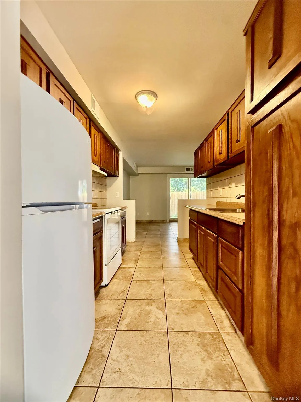 136 Hill Crescent, Riverhead, NY, 3 Bedrooms Bedrooms, 6 Rooms Rooms,1 BathroomBathrooms,Residential,For Rent,Hill,0,1051882 136 Hill Crescent, Riverhead, NY, 3 Bedrooms Bedrooms, 6 Rooms Rooms,1 BathroomBathrooms,Residential,For Rent,Hill,0,1051882