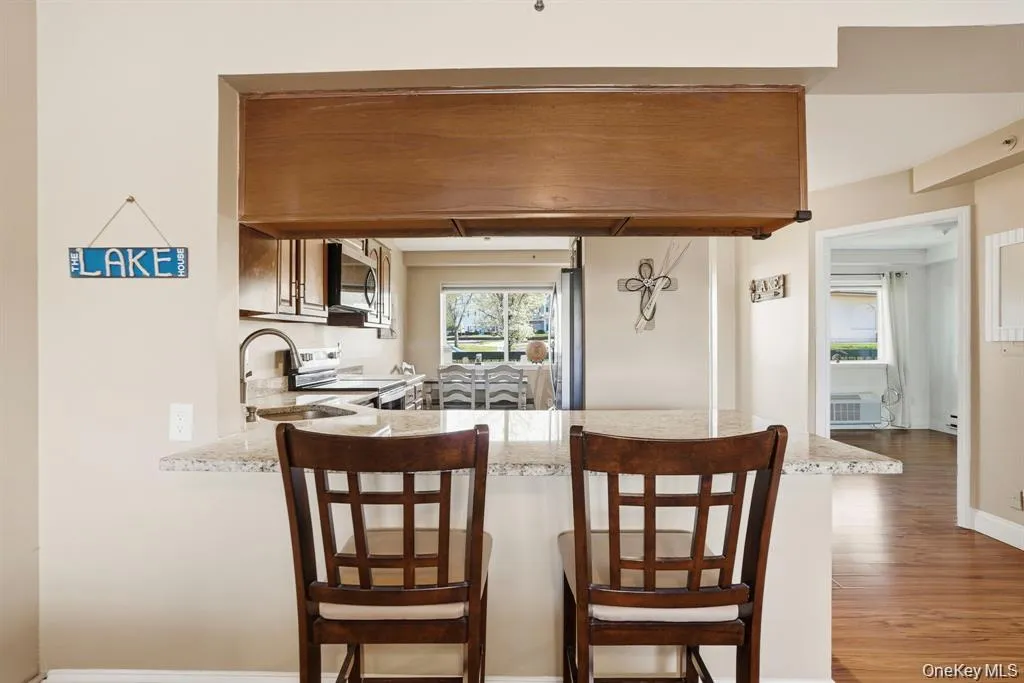 4 Marina Drive, Carmel, NY, 1 Bedroom Bedrooms, 5 Rooms Rooms,1 BathroomBathrooms,Residential Lease,For Rent,Marina,0,1051885 4 Marina Drive, Carmel, NY, 1 Bedroom Bedrooms, 5 Rooms Rooms,1 BathroomBathrooms,Residential Lease,For Rent,Marina,0,1051885