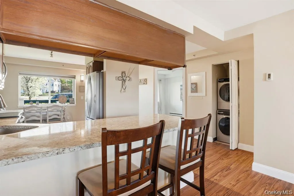 4 Marina Drive, Carmel, NY, 1 Bedroom Bedrooms, 5 Rooms Rooms,1 BathroomBathrooms,Residential Lease,For Rent,Marina,0,1051885 4 Marina Drive, Carmel, NY, 1 Bedroom Bedrooms, 5 Rooms Rooms,1 BathroomBathrooms,Residential Lease,For Rent,Marina,0,1051885