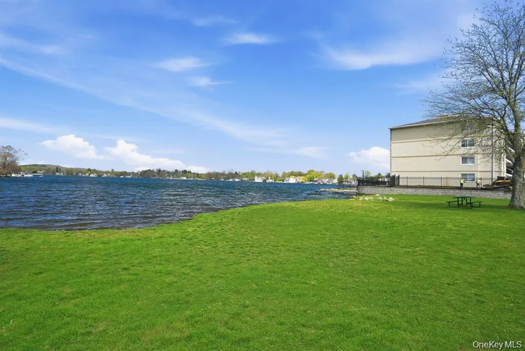 4 Marina Drive, Carmel, NY, 1 Bedroom Bedrooms, 5 Rooms Rooms,1 BathroomBathrooms,Residential Lease,For Rent,Marina,0,1051885 4 Marina Drive, Carmel, NY, 1 Bedroom Bedrooms, 5 Rooms Rooms,1 BathroomBathrooms,Residential Lease,For Rent,Marina,0,1051885