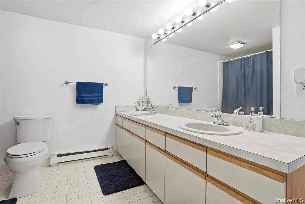 4 Marina Drive, Carmel, NY, 1 Bedroom Bedrooms, 5 Rooms Rooms,1 BathroomBathrooms,Residential Lease,For Rent,Marina,0,1051885 4 Marina Drive, Carmel, NY, 1 Bedroom Bedrooms, 5 Rooms Rooms,1 BathroomBathrooms,Residential Lease,For Rent,Marina,0,1051885