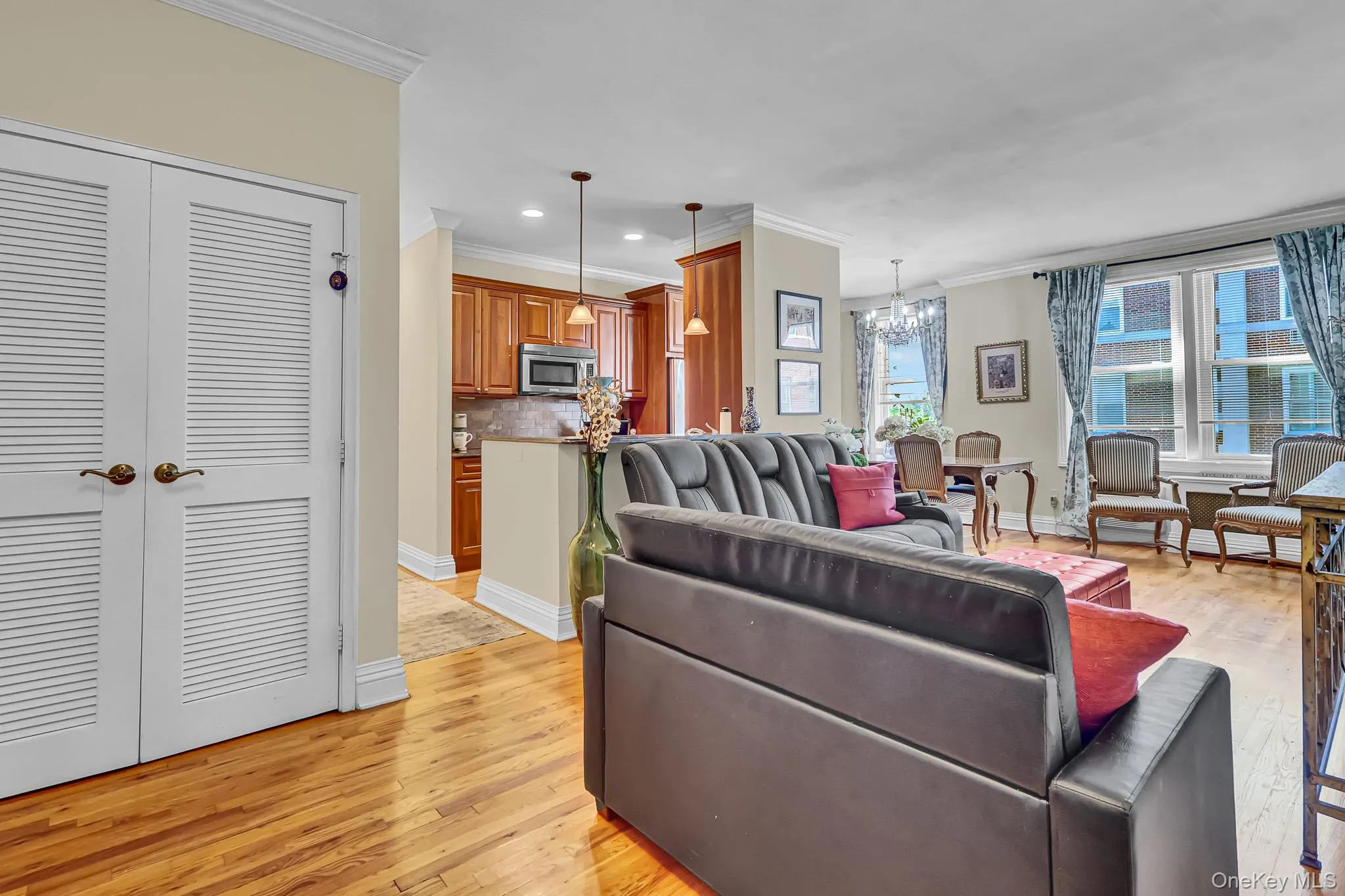 111 7th Street, Hempstead, NY, 2 Bedrooms Bedrooms, 5 Rooms Rooms,2 BathroomsBathrooms,Residential,For Rent,7th,0,1051886 111 7th Street, Hempstead, NY, 2 Bedrooms Bedrooms, 5 Rooms Rooms,2 BathroomsBathrooms,Residential,For Rent,7th,0,1051886