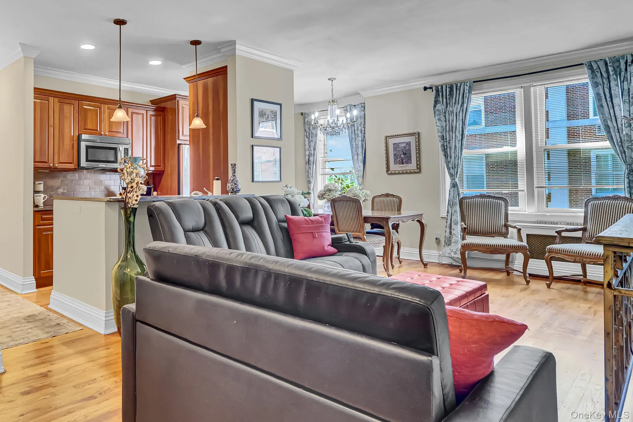 111 7th Street, Hempstead, NY, 2 Bedrooms Bedrooms, 5 Rooms Rooms,2 BathroomsBathrooms,Residential,For Rent,7th,0,1051886 111 7th Street, Hempstead, NY, 2 Bedrooms Bedrooms, 5 Rooms Rooms,2 BathroomsBathrooms,Residential,For Rent,7th,0,1051886