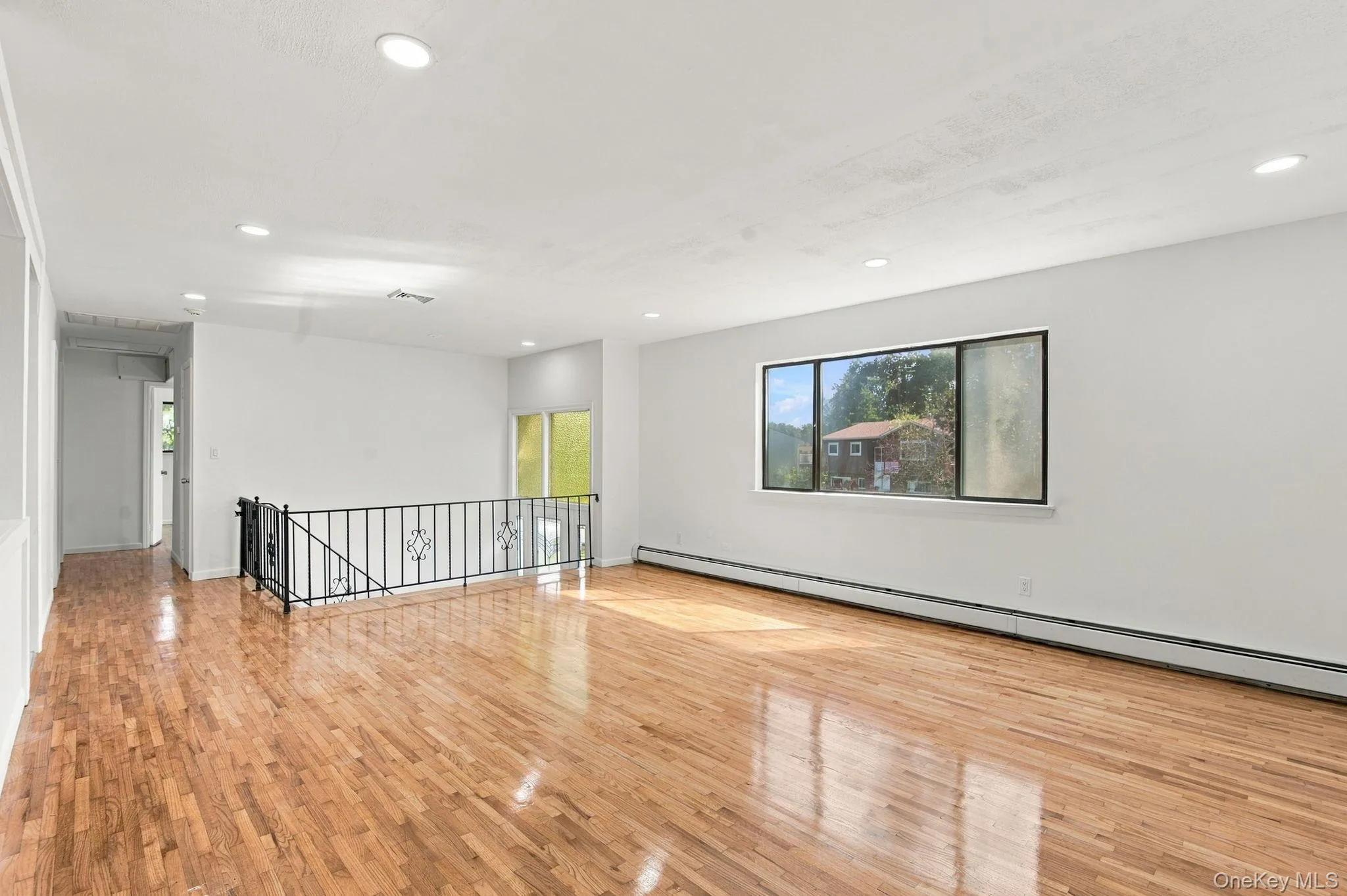 12 Westminister Drive, Middletown, NY, 4 Bedrooms Bedrooms, 10 Rooms Rooms,2 BathroomsBathrooms,Residential,For Rent,Westminister,0,1051888 12 Westminister Drive, Middletown, NY, 4 Bedrooms Bedrooms, 10 Rooms Rooms,2 BathroomsBathrooms,Residential,For Rent,Westminister,0,1051888