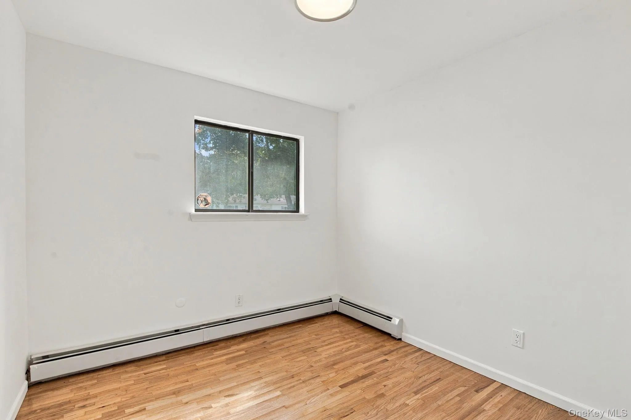 12 Westminister Drive, Middletown, NY, 4 Bedrooms Bedrooms, 10 Rooms Rooms,2 BathroomsBathrooms,Residential,For Rent,Westminister,0,1051888 12 Westminister Drive, Middletown, NY, 4 Bedrooms Bedrooms, 10 Rooms Rooms,2 BathroomsBathrooms,Residential,For Rent,Westminister,0,1051888