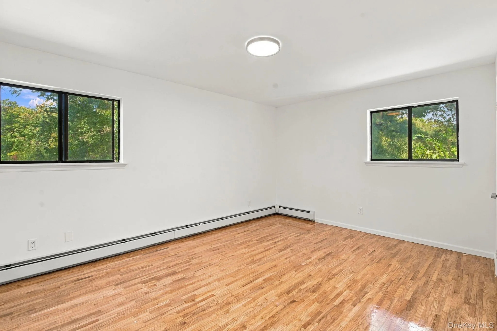 12 Westminister Drive, Middletown, NY, 4 Bedrooms Bedrooms, 10 Rooms Rooms,2 BathroomsBathrooms,Residential,For Rent,Westminister,0,1051888 12 Westminister Drive, Middletown, NY, 4 Bedrooms Bedrooms, 10 Rooms Rooms,2 BathroomsBathrooms,Residential,For Rent,Westminister,0,1051888