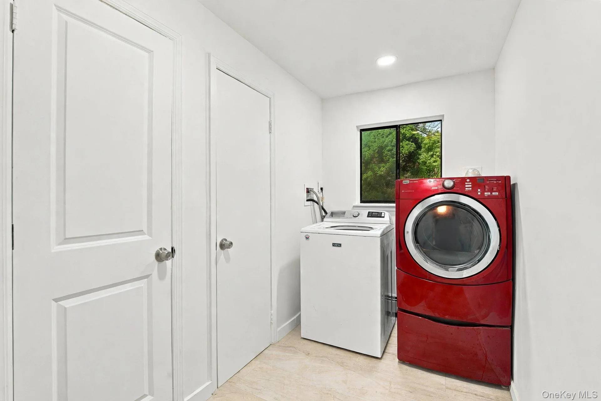 12 Westminister Drive, Middletown, NY, 4 Bedrooms Bedrooms, 10 Rooms Rooms,2 BathroomsBathrooms,Residential,For Rent,Westminister,0,1051888 12 Westminister Drive, Middletown, NY, 4 Bedrooms Bedrooms, 10 Rooms Rooms,2 BathroomsBathrooms,Residential,For Rent,Westminister,0,1051888