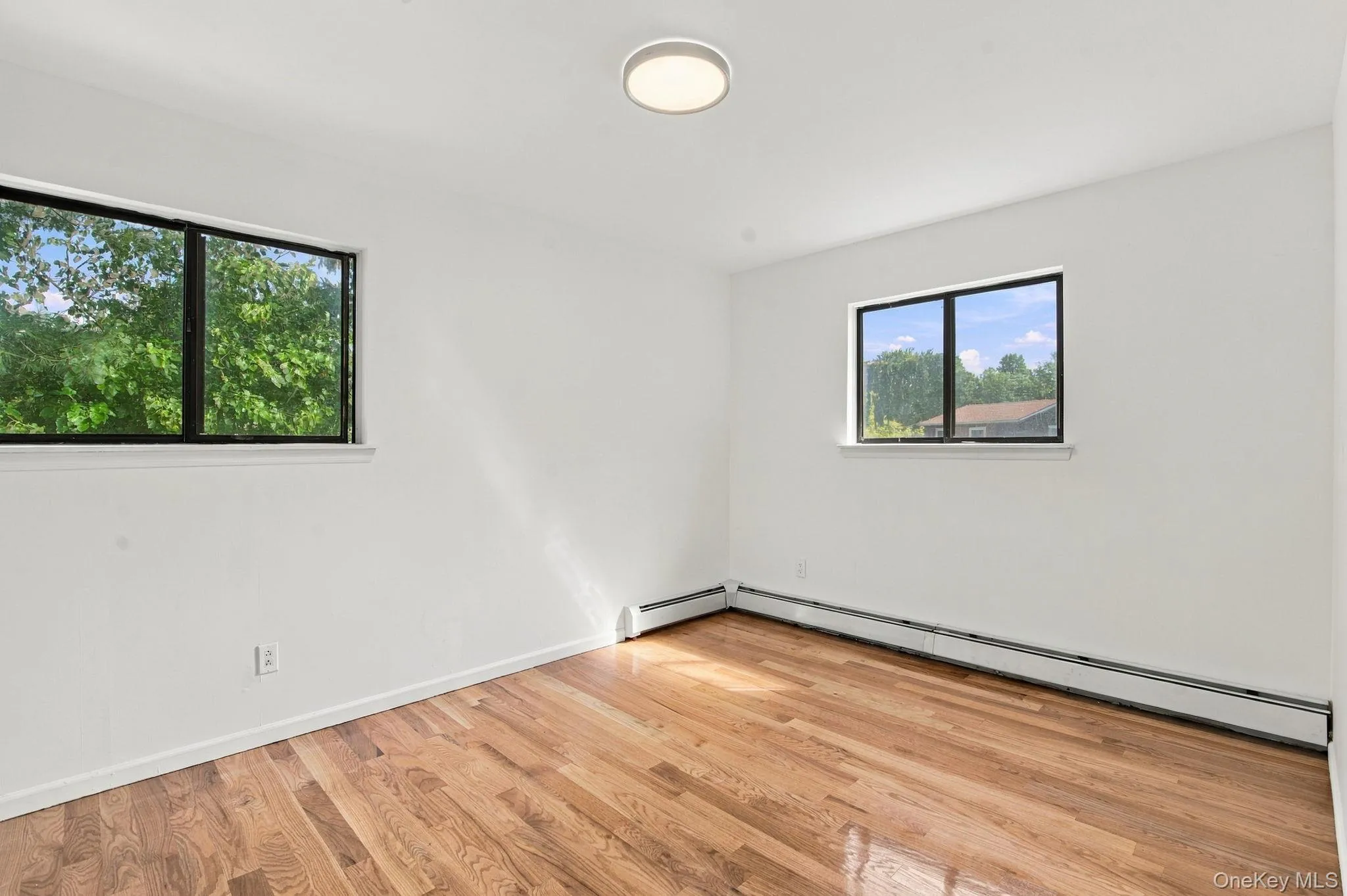 12 Westminister Drive, Middletown, NY, 4 Bedrooms Bedrooms, 10 Rooms Rooms,2 BathroomsBathrooms,Residential,For Rent,Westminister,0,1051888 12 Westminister Drive, Middletown, NY, 4 Bedrooms Bedrooms, 10 Rooms Rooms,2 BathroomsBathrooms,Residential,For Rent,Westminister,0,1051888