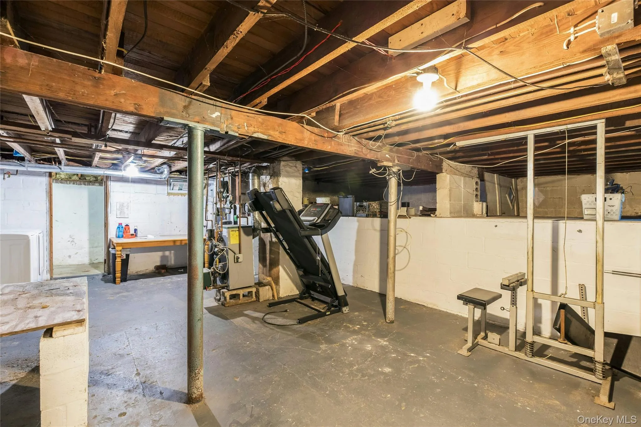 3 School Street, Brookhaven, NY, 3 Bedrooms Bedrooms, 7 Rooms Rooms,2 BathroomsBathrooms,Residential,For Rent,School,0,1051890 3 School Street, Brookhaven, NY, 3 Bedrooms Bedrooms, 7 Rooms Rooms,2 BathroomsBathrooms,Residential,For Rent,School,0,1051890