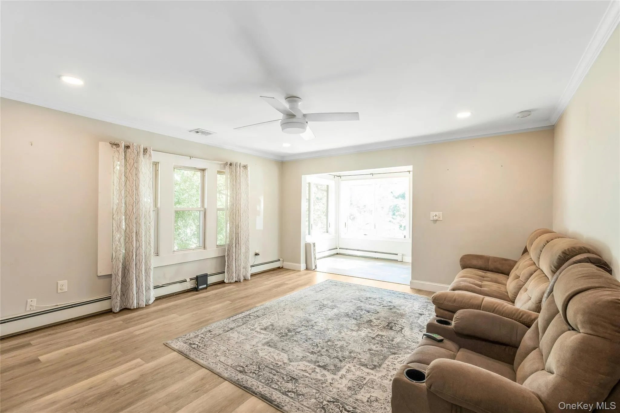 3 School Street, Brookhaven, NY, 3 Bedrooms Bedrooms, 7 Rooms Rooms,2 BathroomsBathrooms,Residential,For Rent,School,0,1051890 3 School Street, Brookhaven, NY, 3 Bedrooms Bedrooms, 7 Rooms Rooms,2 BathroomsBathrooms,Residential,For Rent,School,0,1051890
