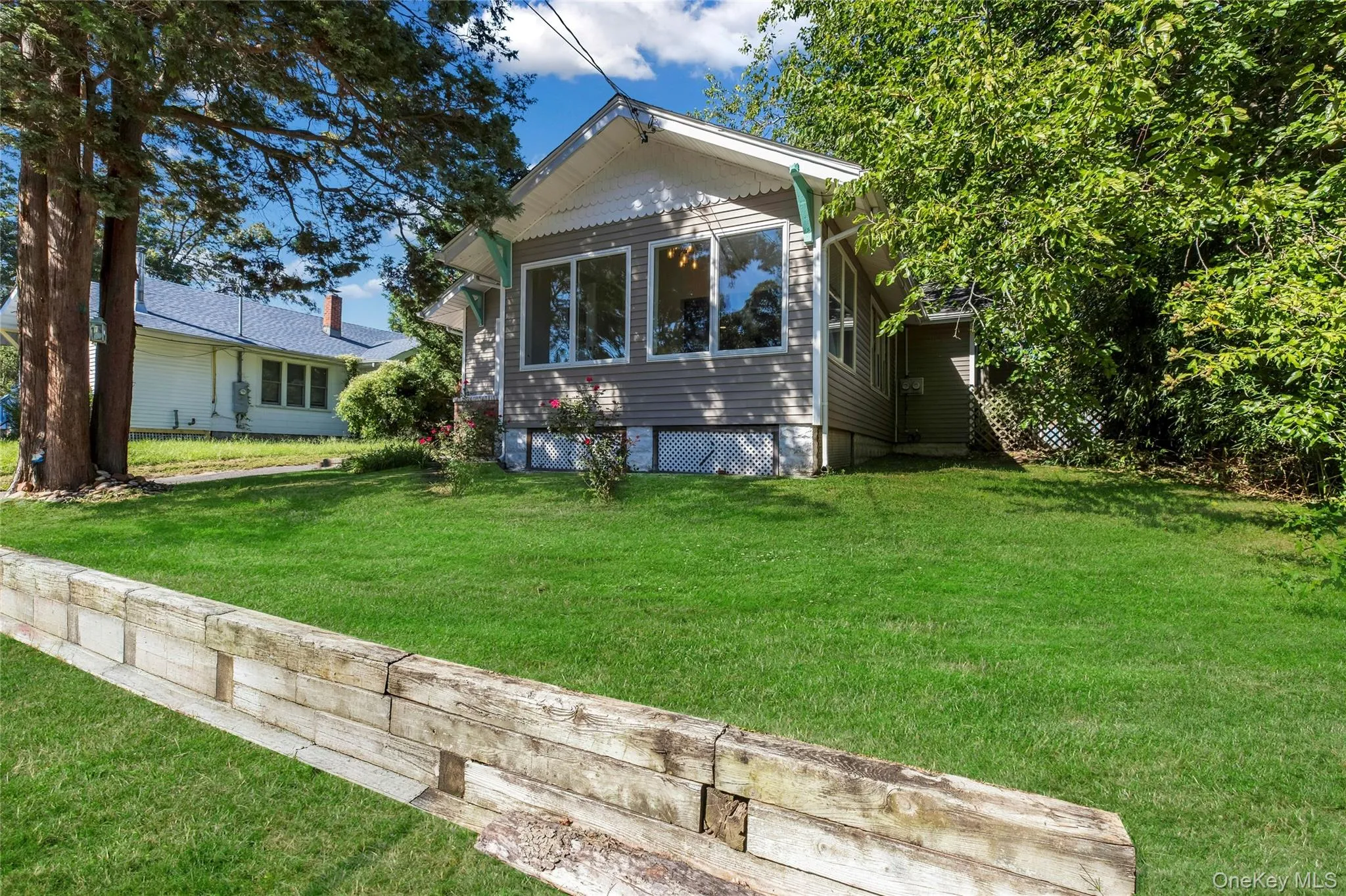 3 School Street, Brookhaven, NY, 3 Bedrooms Bedrooms, 7 Rooms Rooms,2 BathroomsBathrooms,Residential,For Rent,School,0,1051890 3 School Street, Brookhaven, NY, 3 Bedrooms Bedrooms, 7 Rooms Rooms,2 BathroomsBathrooms,Residential,For Rent,School,0,1051890
