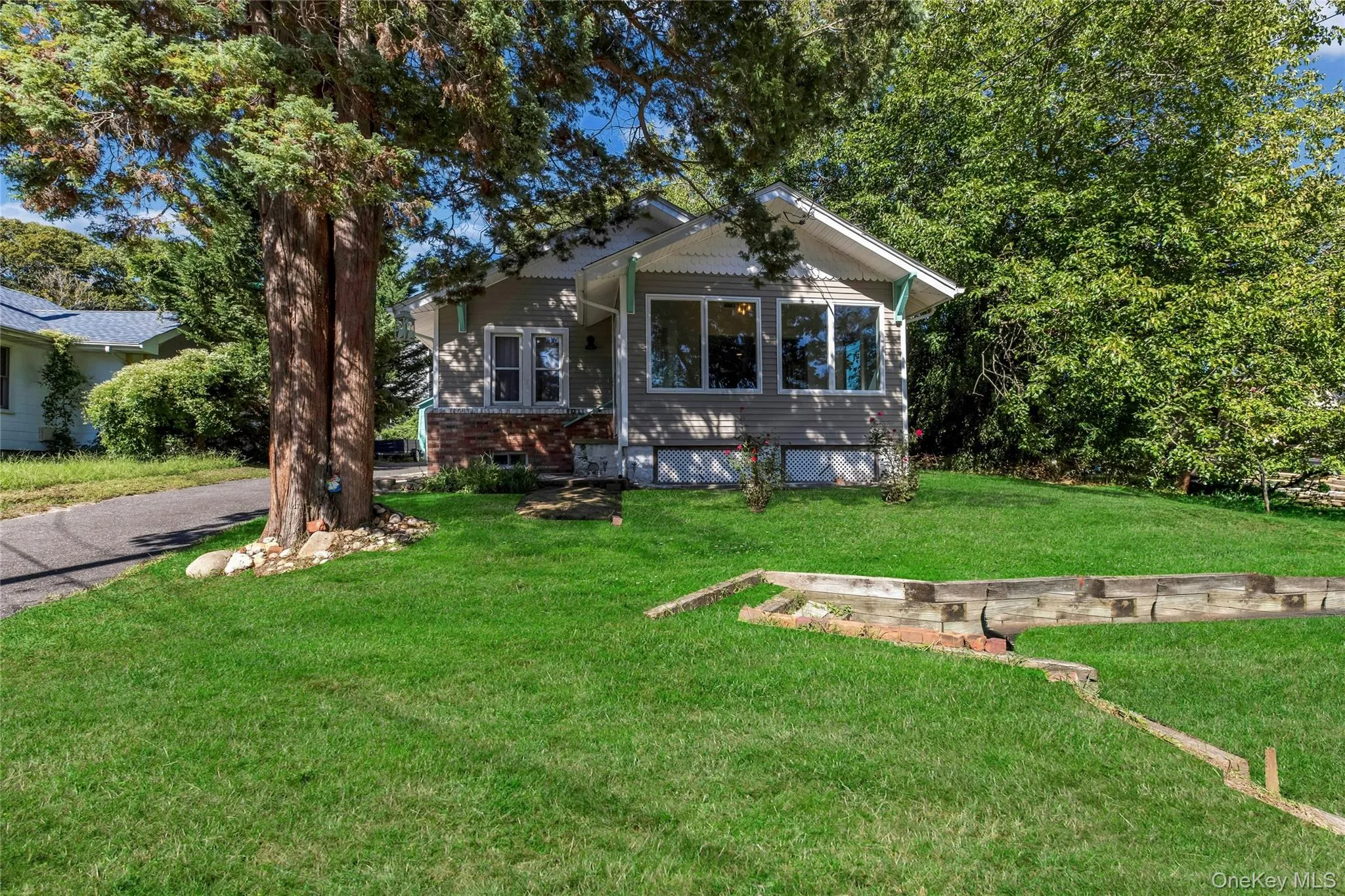 3 School Street, Brookhaven, NY, 3 Bedrooms Bedrooms, 7 Rooms Rooms,2 BathroomsBathrooms,Residential,For Rent,School,0,1051890 3 School Street, Brookhaven, NY, 3 Bedrooms Bedrooms, 7 Rooms Rooms,2 BathroomsBathrooms,Residential,For Rent,School,0,1051890