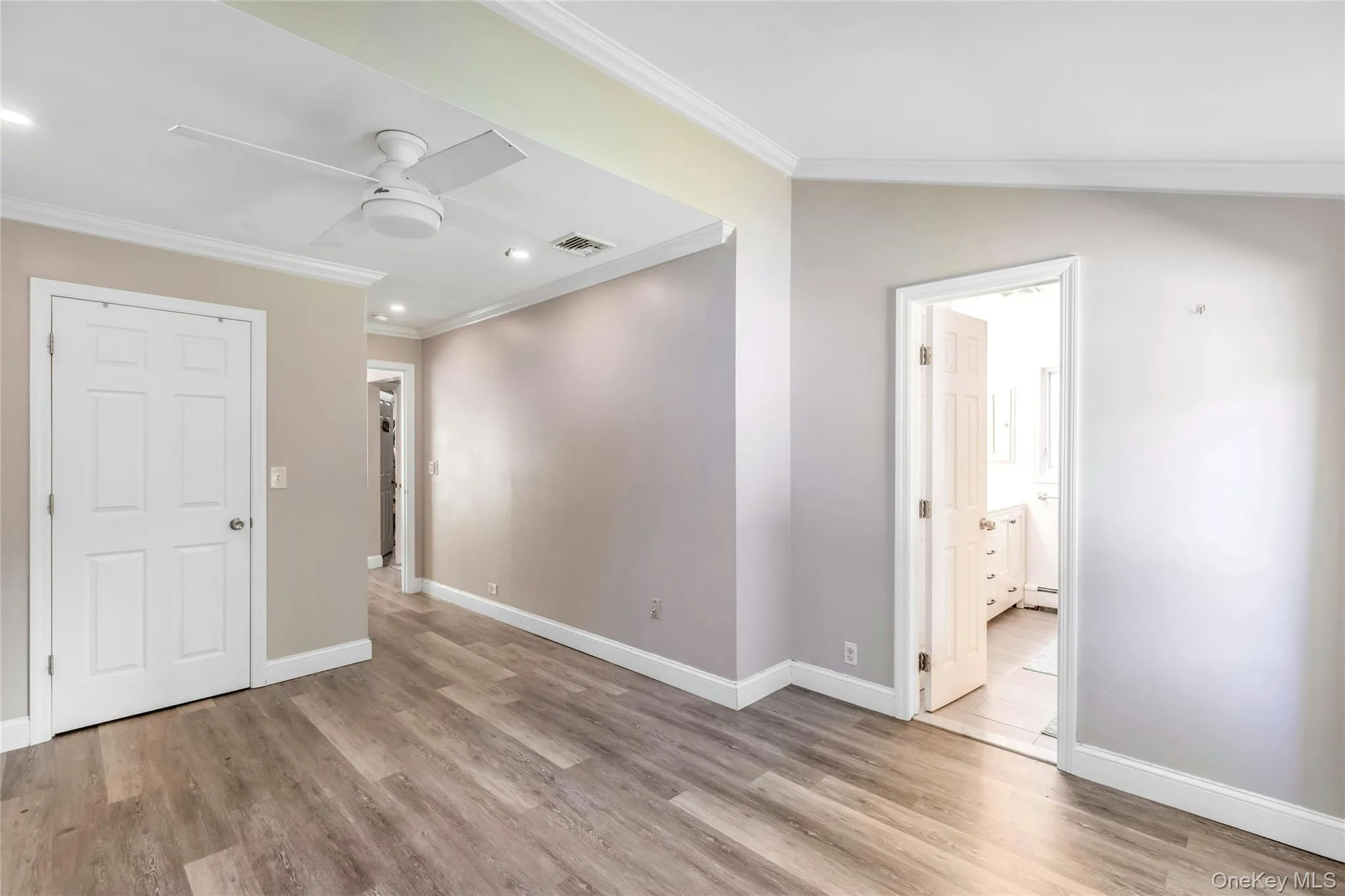 3 School Street, Brookhaven, NY, 3 Bedrooms Bedrooms, 7 Rooms Rooms,2 BathroomsBathrooms,Residential,For Rent,School,0,1051890 3 School Street, Brookhaven, NY, 3 Bedrooms Bedrooms, 7 Rooms Rooms,2 BathroomsBathrooms,Residential,For Rent,School,0,1051890