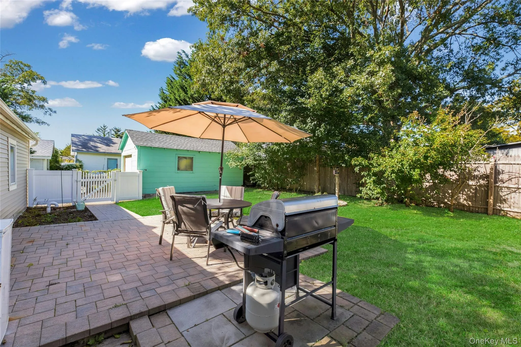 3 School Street, Brookhaven, NY, 3 Bedrooms Bedrooms, 7 Rooms Rooms,2 BathroomsBathrooms,Residential,For Rent,School,0,1051890 3 School Street, Brookhaven, NY, 3 Bedrooms Bedrooms, 7 Rooms Rooms,2 BathroomsBathrooms,Residential,For Rent,School,0,1051890