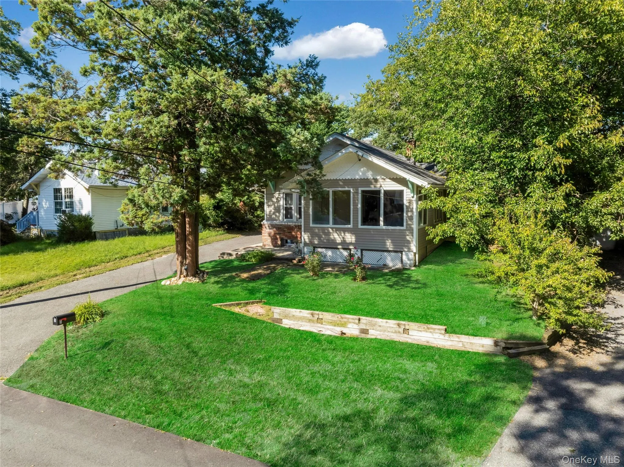 3 School Street, Brookhaven, NY, 3 Bedrooms Bedrooms, 7 Rooms Rooms,2 BathroomsBathrooms,Residential,For Rent,School,0,1051890 3 School Street, Brookhaven, NY, 3 Bedrooms Bedrooms, 7 Rooms Rooms,2 BathroomsBathrooms,Residential,For Rent,School,0,1051890