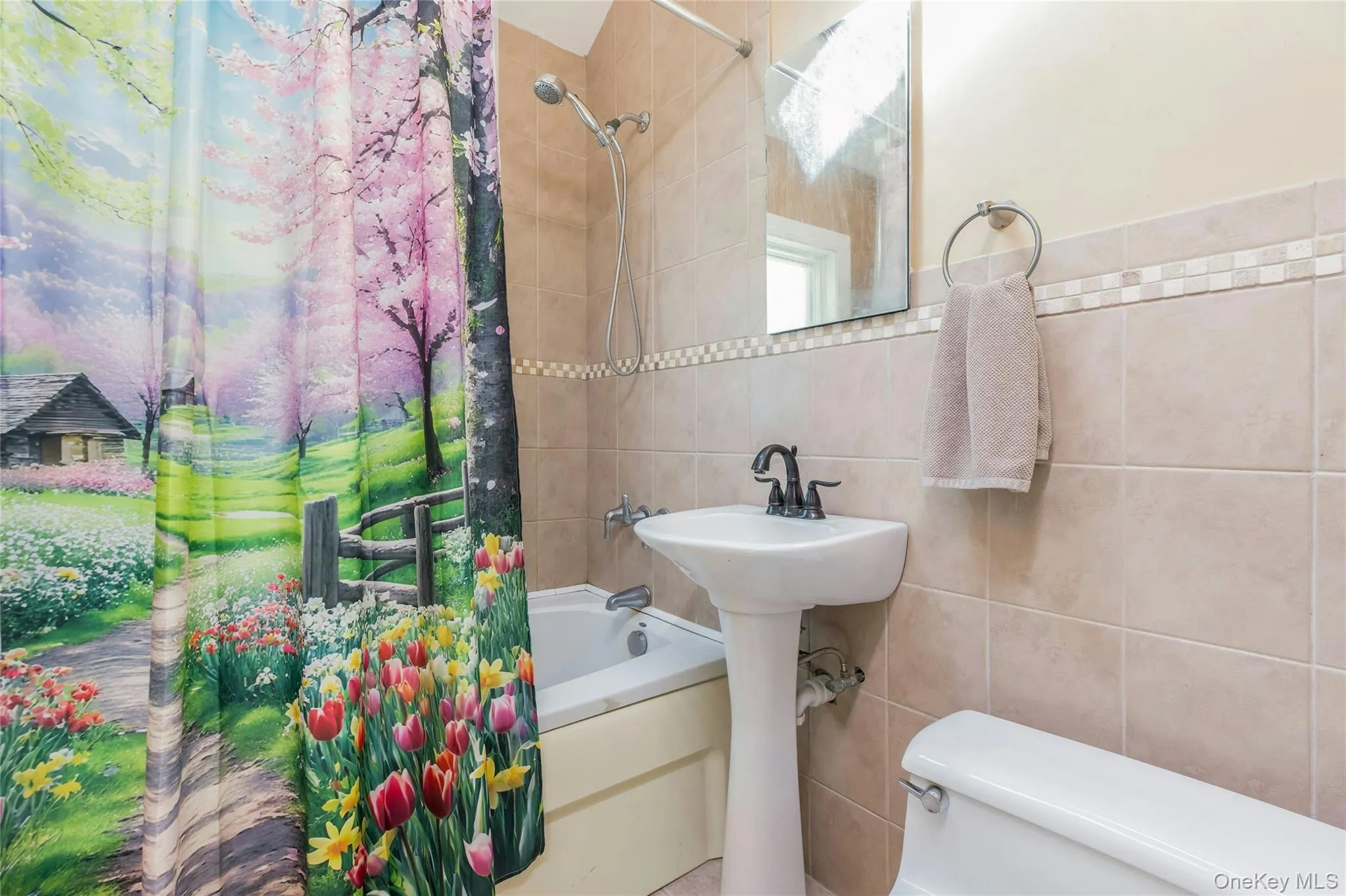 3 School Street, Brookhaven, NY, 3 Bedrooms Bedrooms, 7 Rooms Rooms,2 BathroomsBathrooms,Residential,For Rent,School,0,1051890 3 School Street, Brookhaven, NY, 3 Bedrooms Bedrooms, 7 Rooms Rooms,2 BathroomsBathrooms,Residential,For Rent,School,0,1051890