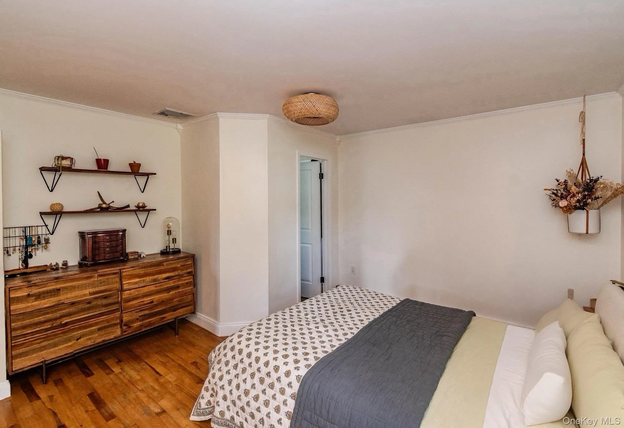 116 Lakewood Drive, Clarkstown, NY, 4 Bedrooms Bedrooms, 9 Rooms Rooms,2 BathroomsBathrooms,Residential,For Rent,Lakewood,0,1051892 116 Lakewood Drive, Clarkstown, NY, 4 Bedrooms Bedrooms, 9 Rooms Rooms,2 BathroomsBathrooms,Residential,For Rent,Lakewood,0,1051892
