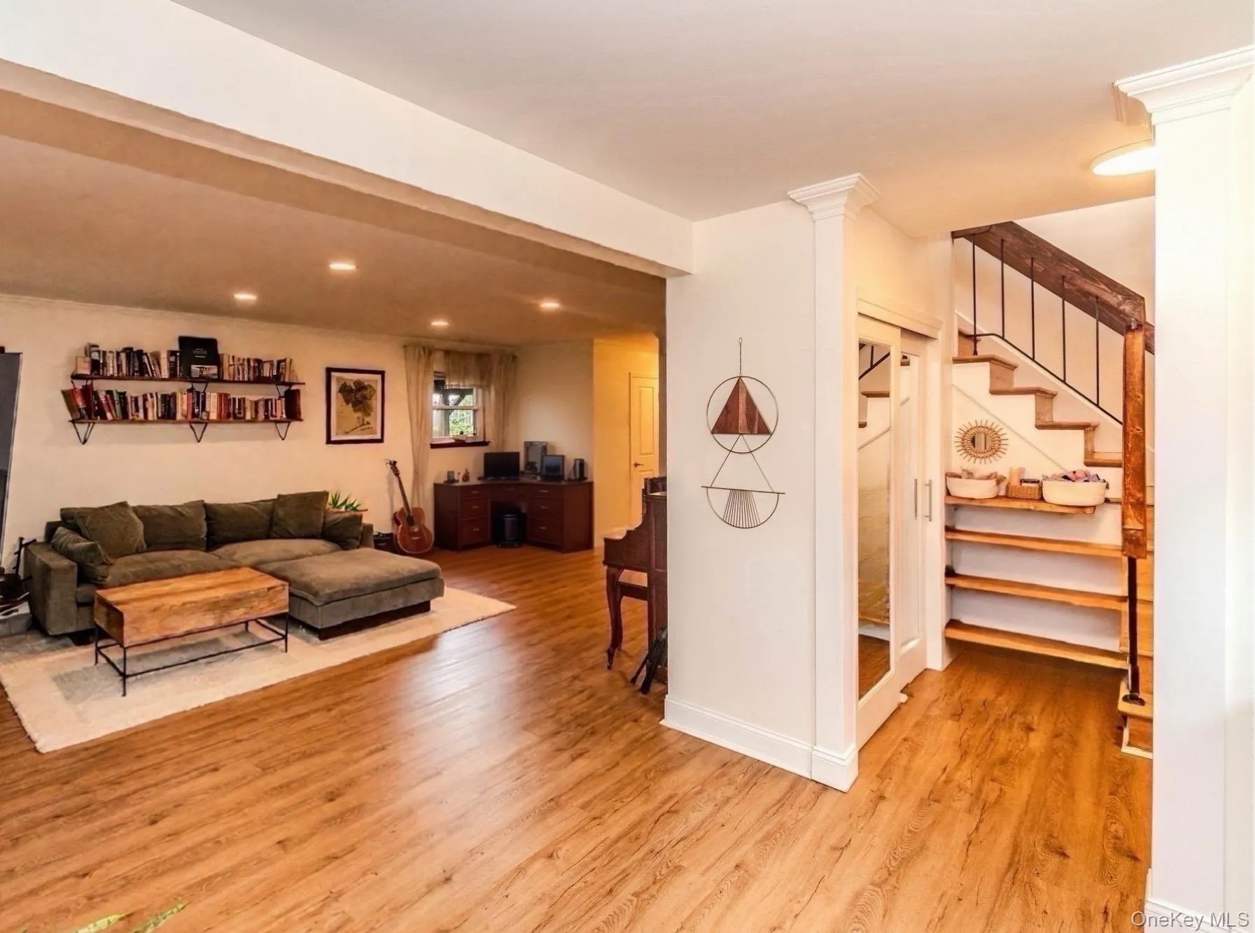 116 Lakewood Drive, Clarkstown, NY, 4 Bedrooms Bedrooms, 9 Rooms Rooms,2 BathroomsBathrooms,Residential,For Rent,Lakewood,0,1051892 116 Lakewood Drive, Clarkstown, NY, 4 Bedrooms Bedrooms, 9 Rooms Rooms,2 BathroomsBathrooms,Residential,For Rent,Lakewood,0,1051892