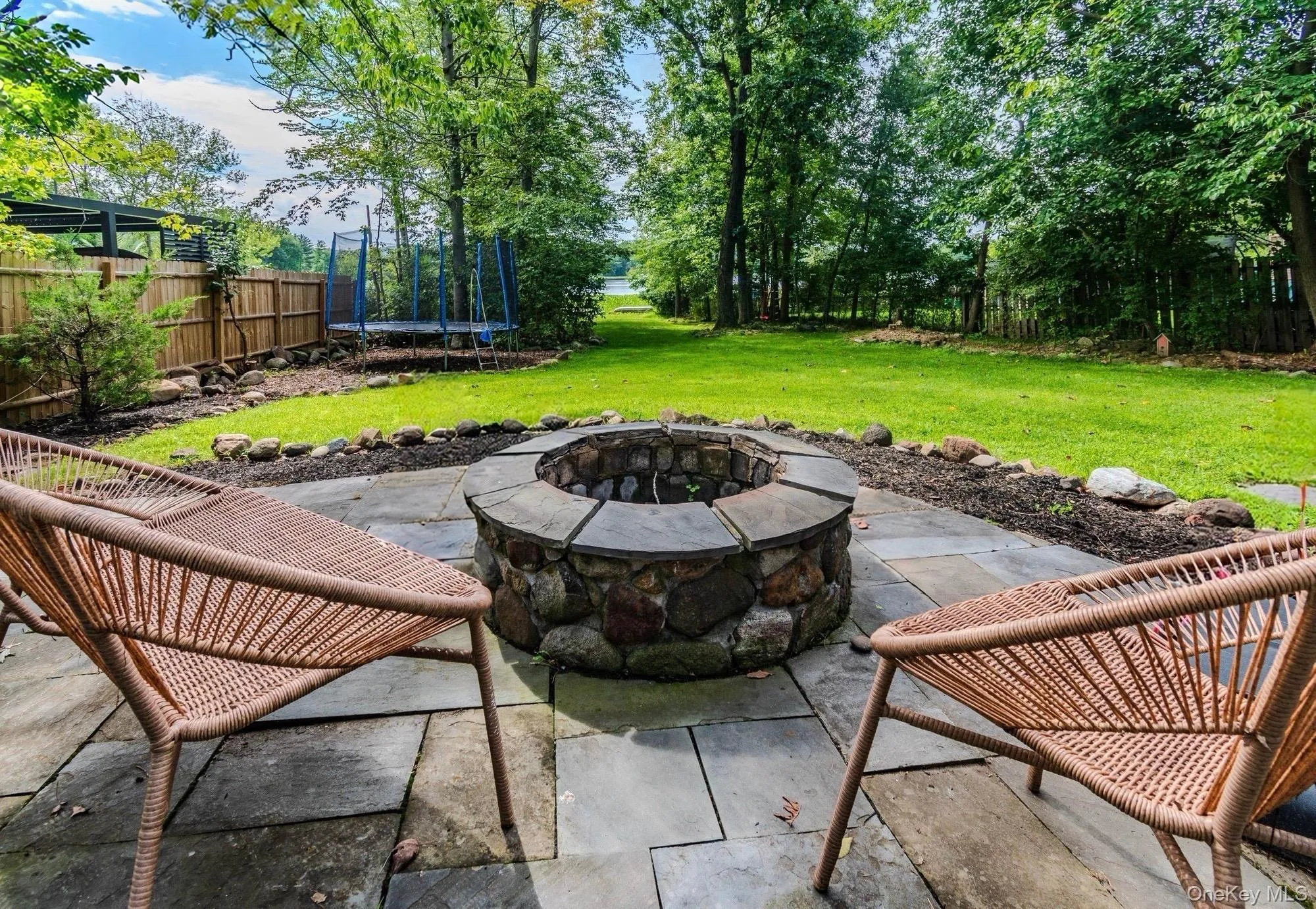 116 Lakewood Drive, Clarkstown, NY, 4 Bedrooms Bedrooms, 9 Rooms Rooms,2 BathroomsBathrooms,Residential,For Rent,Lakewood,0,1051892 116 Lakewood Drive, Clarkstown, NY, 4 Bedrooms Bedrooms, 9 Rooms Rooms,2 BathroomsBathrooms,Residential,For Rent,Lakewood,0,1051892