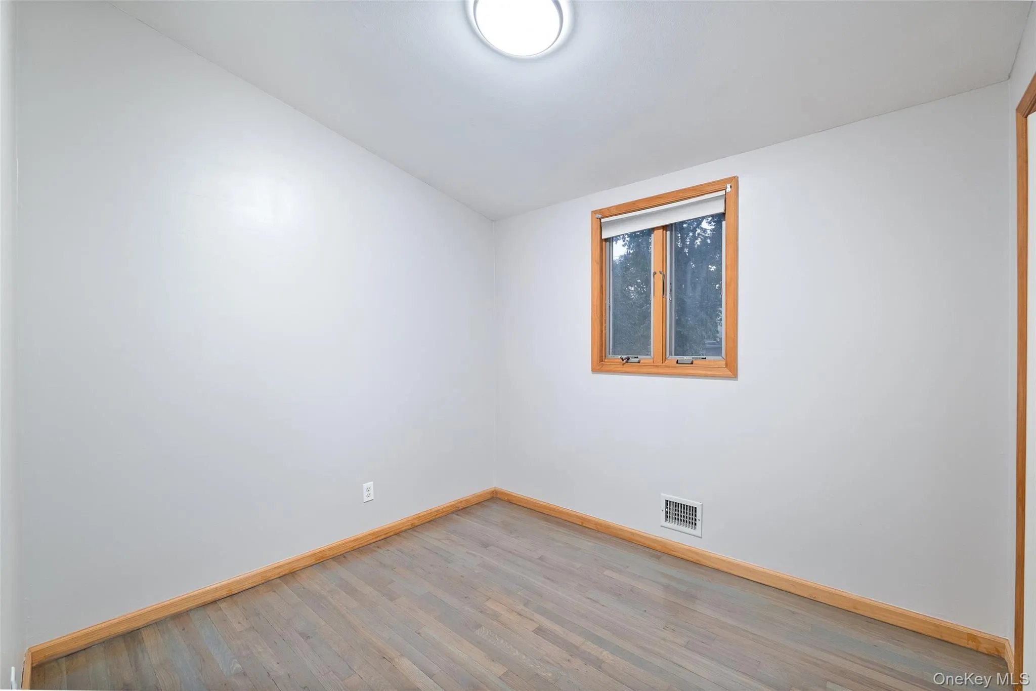 423 Westview Avenue, Babylon, NY, 3 Bedrooms Bedrooms, 6 Rooms Rooms,2 BathroomsBathrooms,Residential,For Rent,Westview,0,1051894 423 Westview Avenue, Babylon, NY, 3 Bedrooms Bedrooms, 6 Rooms Rooms,2 BathroomsBathrooms,Residential,For Rent,Westview,0,1051894