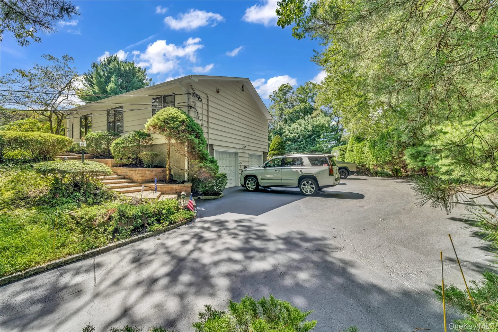 20 Old Route 25A, Smithtown, NY, 6 Bedrooms Bedrooms, 19 Rooms Rooms,3 BathroomsBathrooms,Residential,For Rent,Old Route 25A,0,1051896 20 Old Route 25A, Smithtown, NY, 6 Bedrooms Bedrooms, 19 Rooms Rooms,3 BathroomsBathrooms,Residential,For Rent,Old Route 25A,0,1051896