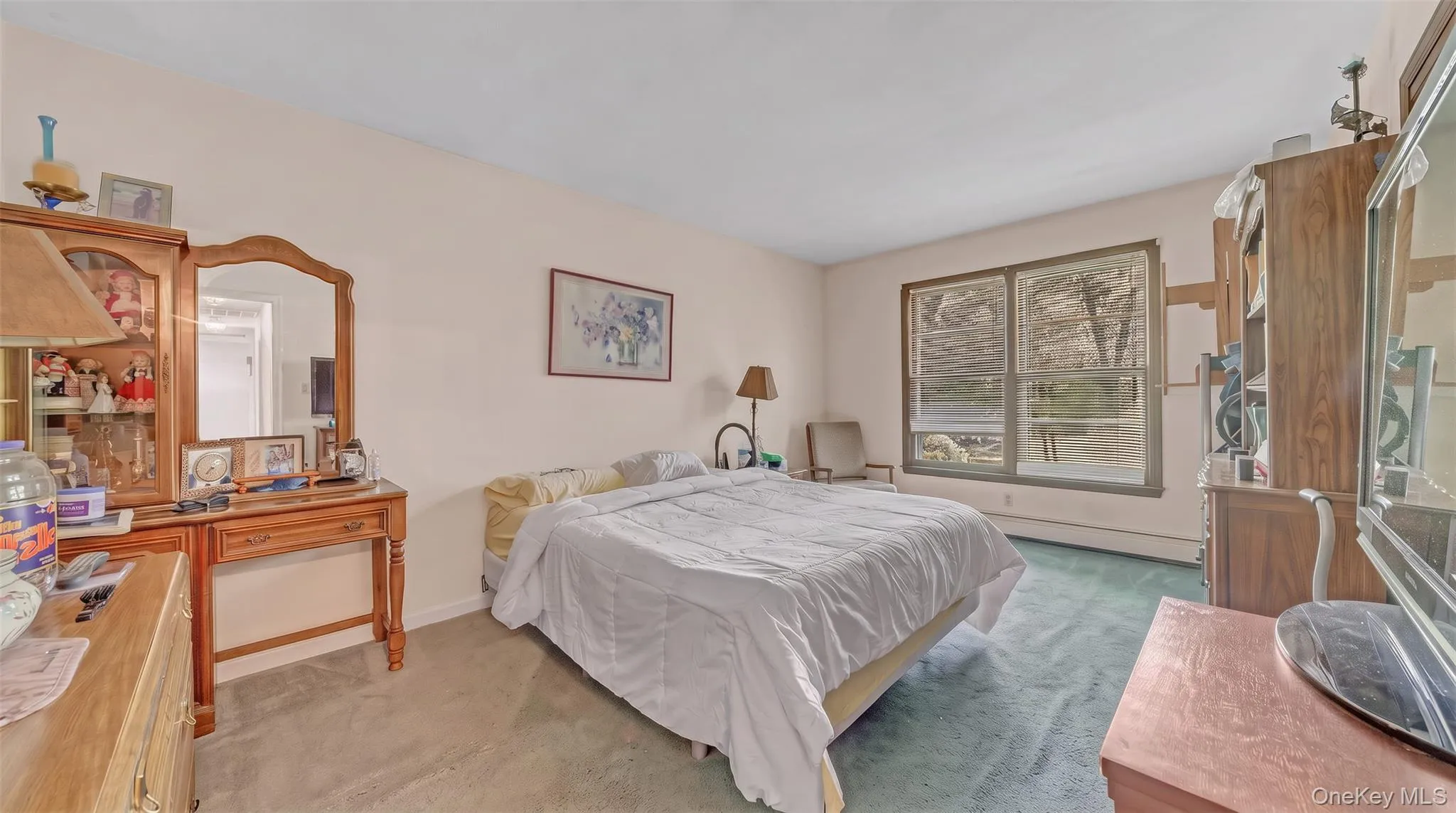 20 Old Route 25A, Smithtown, NY, 6 Bedrooms Bedrooms, 19 Rooms Rooms,3 BathroomsBathrooms,Residential,For Rent,Old Route 25A,0,1051896 20 Old Route 25A, Smithtown, NY, 6 Bedrooms Bedrooms, 19 Rooms Rooms,3 BathroomsBathrooms,Residential,For Rent,Old Route 25A,0,1051896
