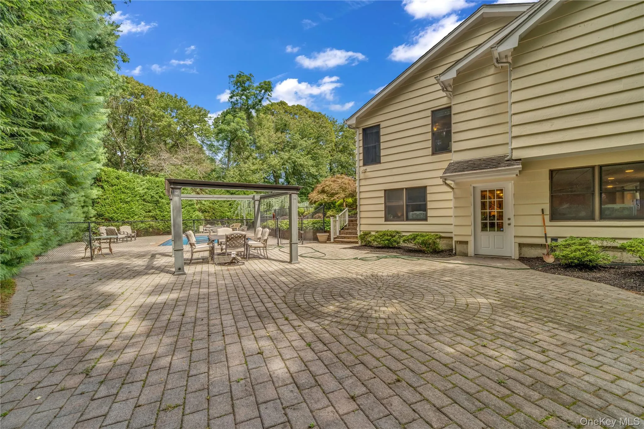 20 Old Route 25A, Smithtown, NY, 6 Bedrooms Bedrooms, 19 Rooms Rooms,3 BathroomsBathrooms,Residential,For Rent,Old Route 25A,0,1051896 20 Old Route 25A, Smithtown, NY, 6 Bedrooms Bedrooms, 19 Rooms Rooms,3 BathroomsBathrooms,Residential,For Rent,Old Route 25A,0,1051896