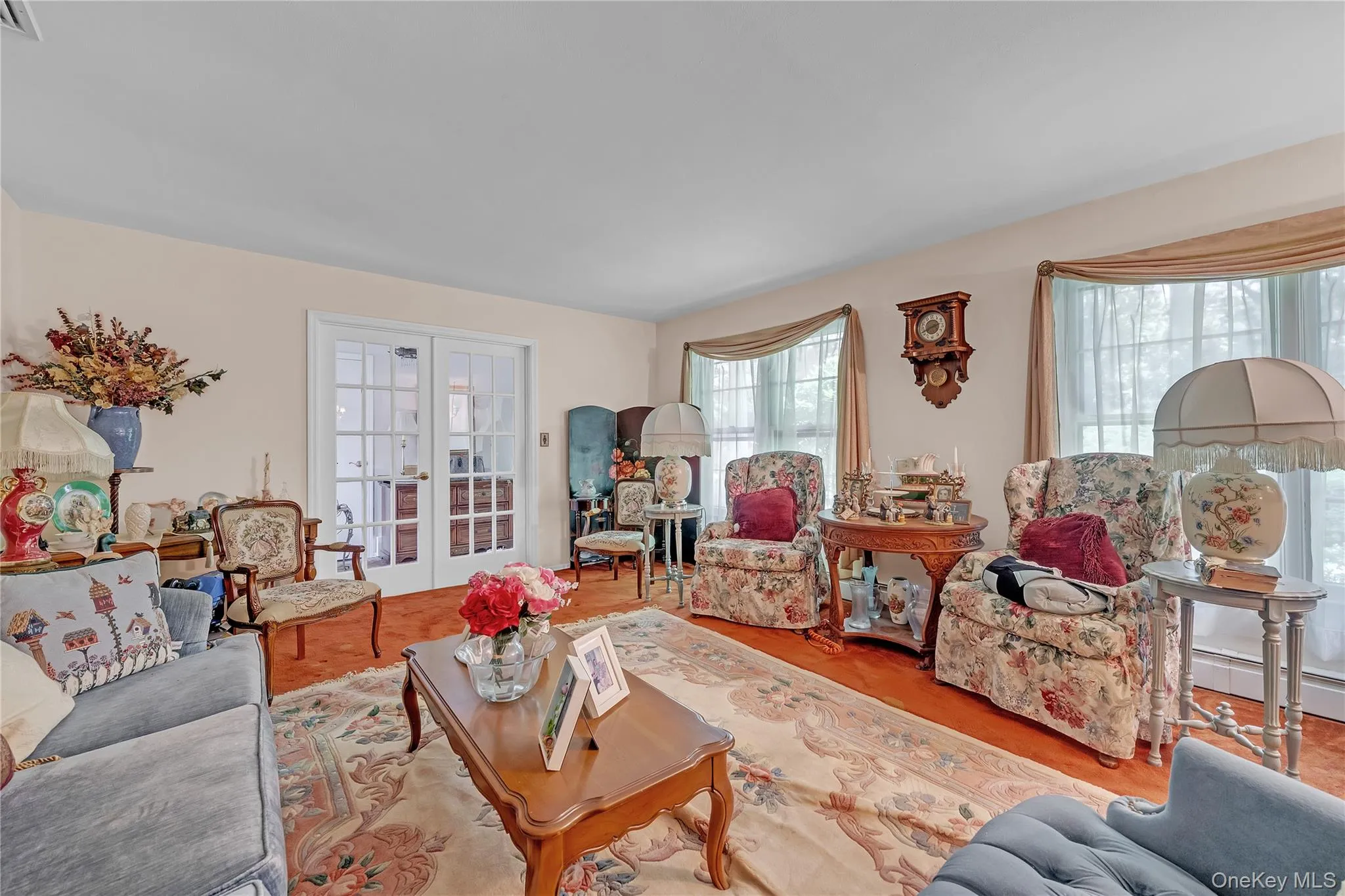 20 Old Route 25A, Smithtown, NY, 6 Bedrooms Bedrooms, 19 Rooms Rooms,3 BathroomsBathrooms,Residential,For Rent,Old Route 25A,0,1051896 20 Old Route 25A, Smithtown, NY, 6 Bedrooms Bedrooms, 19 Rooms Rooms,3 BathroomsBathrooms,Residential,For Rent,Old Route 25A,0,1051896