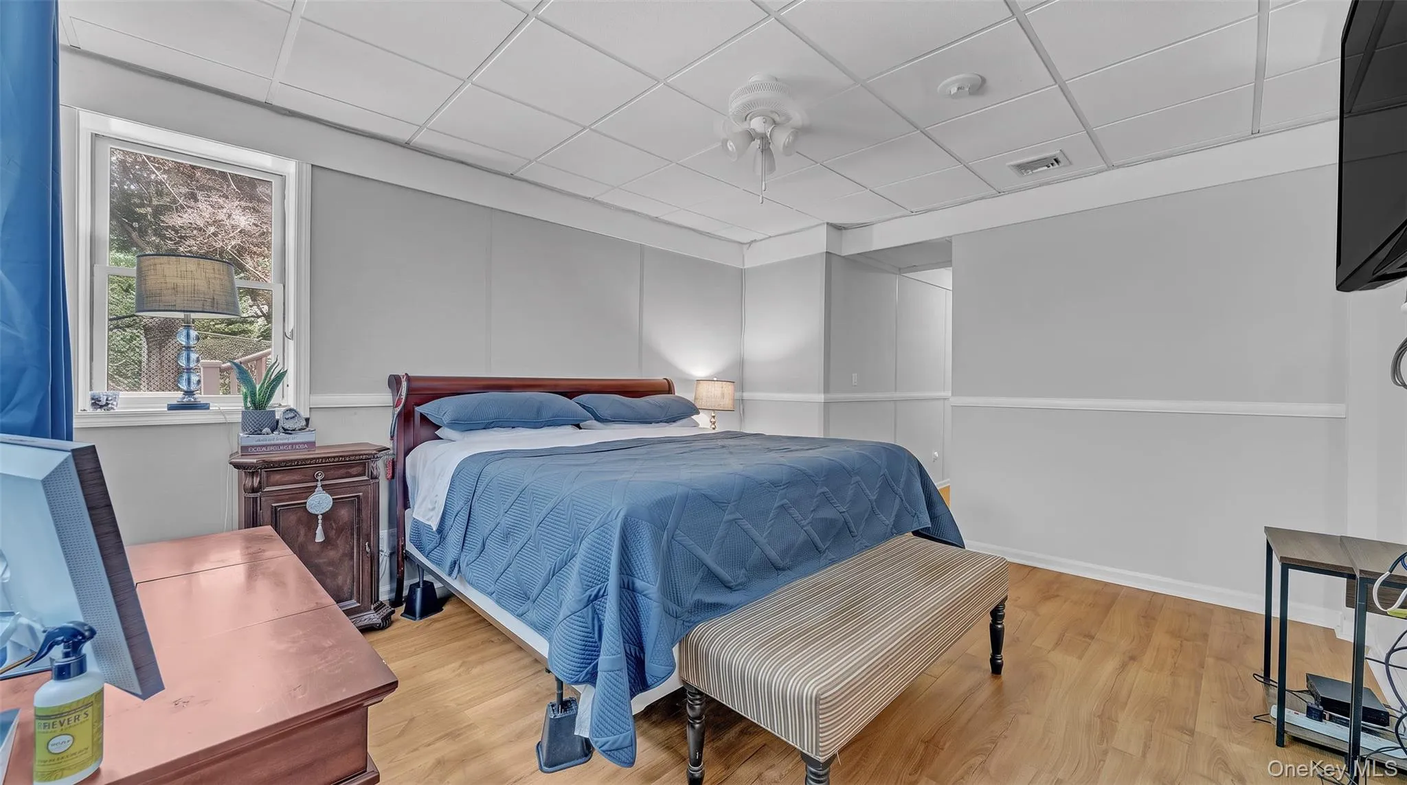 20 Old Route 25A, Smithtown, NY, 6 Bedrooms Bedrooms, 19 Rooms Rooms,3 BathroomsBathrooms,Residential,For Rent,Old Route 25A,0,1051896 20 Old Route 25A, Smithtown, NY, 6 Bedrooms Bedrooms, 19 Rooms Rooms,3 BathroomsBathrooms,Residential,For Rent,Old Route 25A,0,1051896