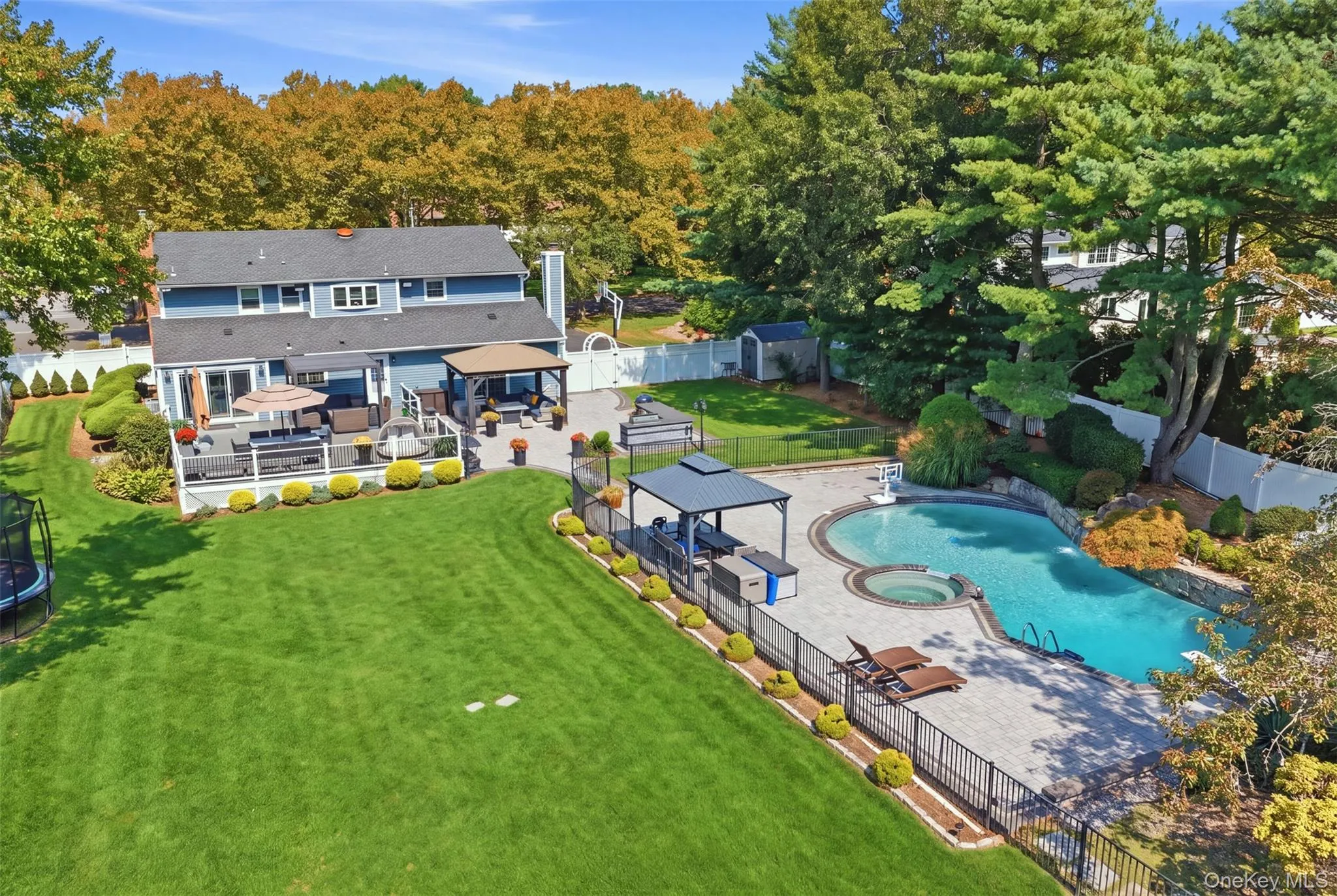 24 Quintree Lane, Huntington, NY, 4 Bedrooms Bedrooms, 8 Rooms Rooms,2 BathroomsBathrooms,Residential,For Rent,Quintree,0,1051898 24 Quintree Lane, Huntington, NY, 4 Bedrooms Bedrooms, 8 Rooms Rooms,2 BathroomsBathrooms,Residential,For Rent,Quintree,0,1051898